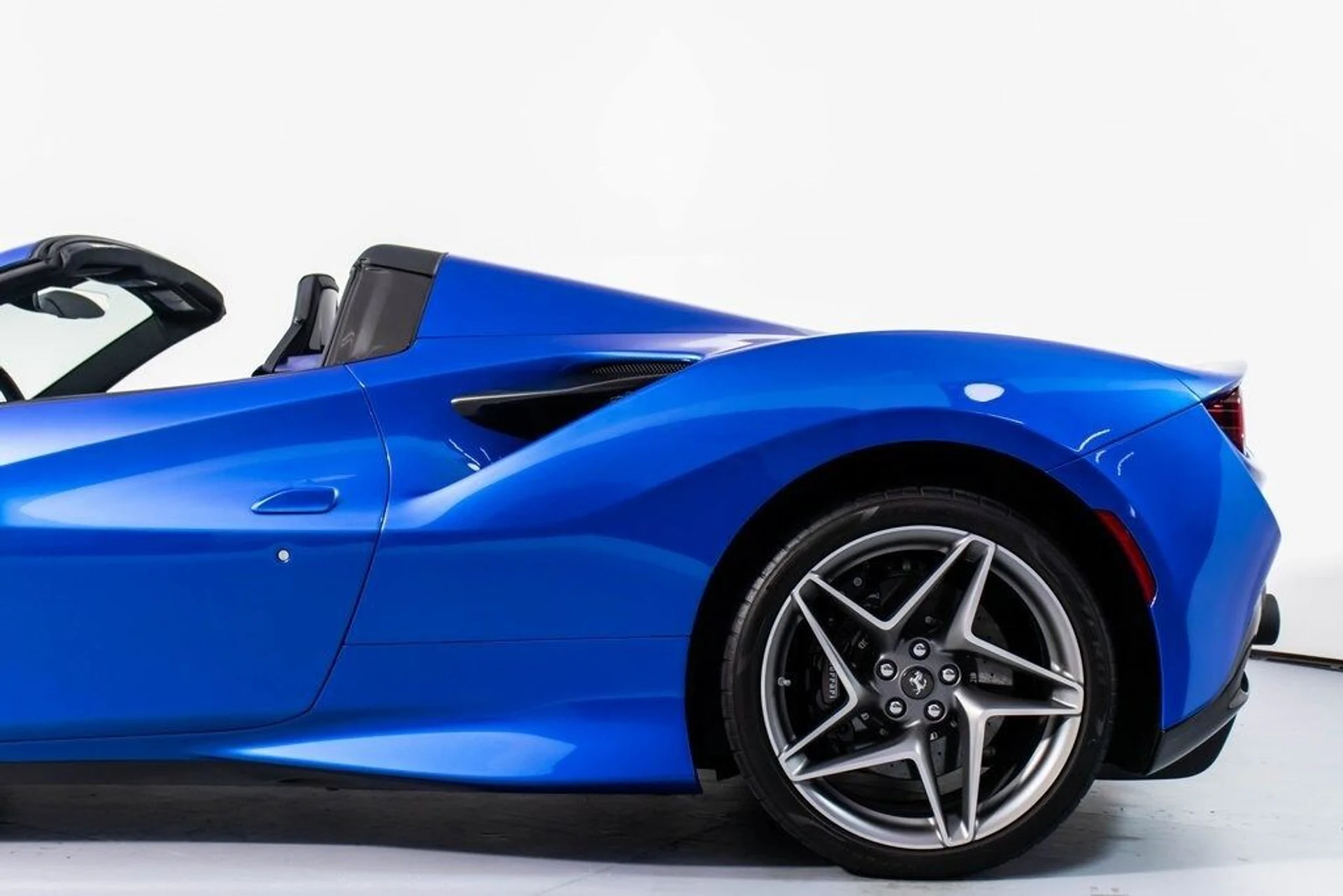 mph027_3072130005_af7fbdb66b61409dc186866911f11398x_3cf512b293