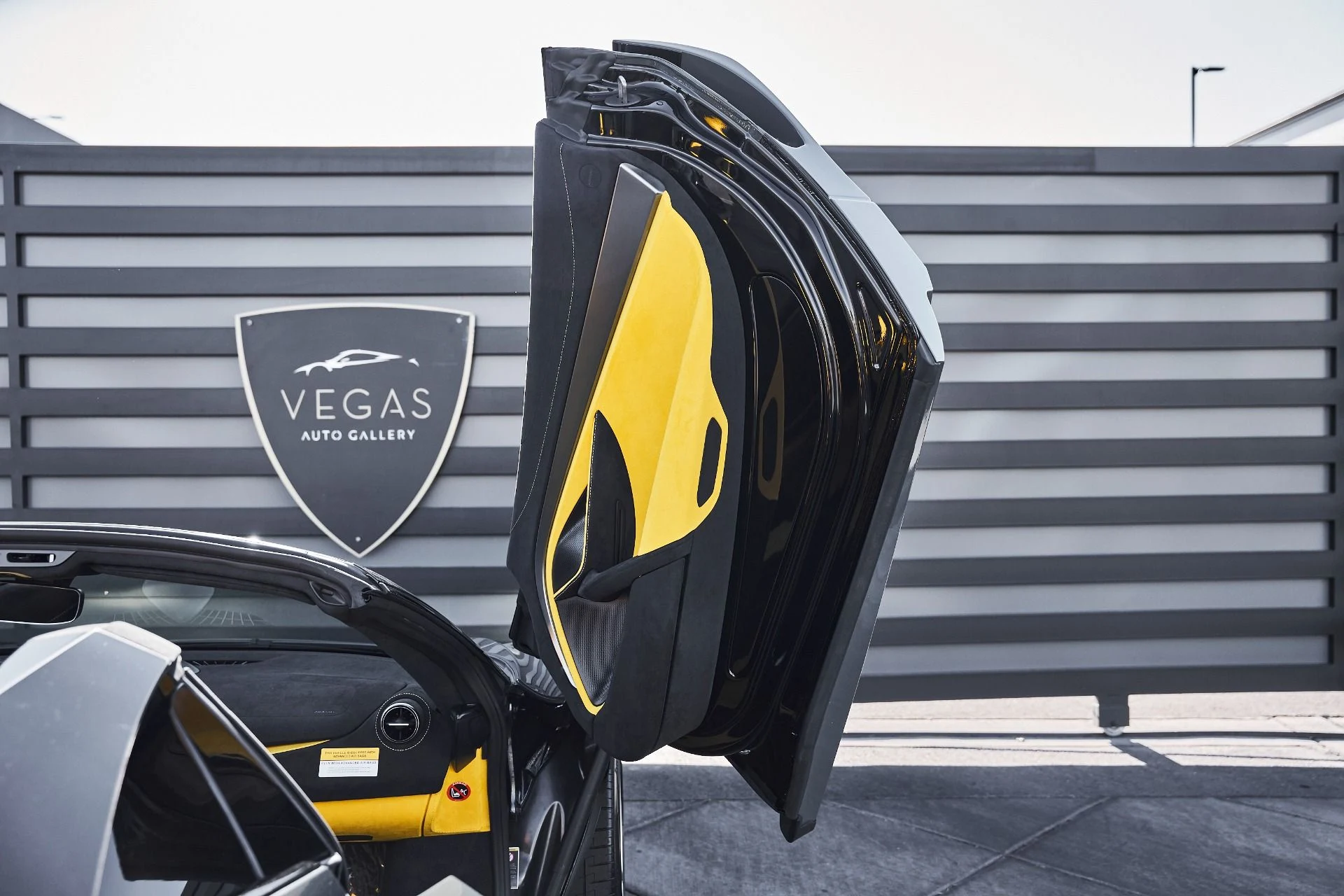 mph027_3076225966_Used_2026_Mc_Laren_750_S_1775868056_3ab2f421e2