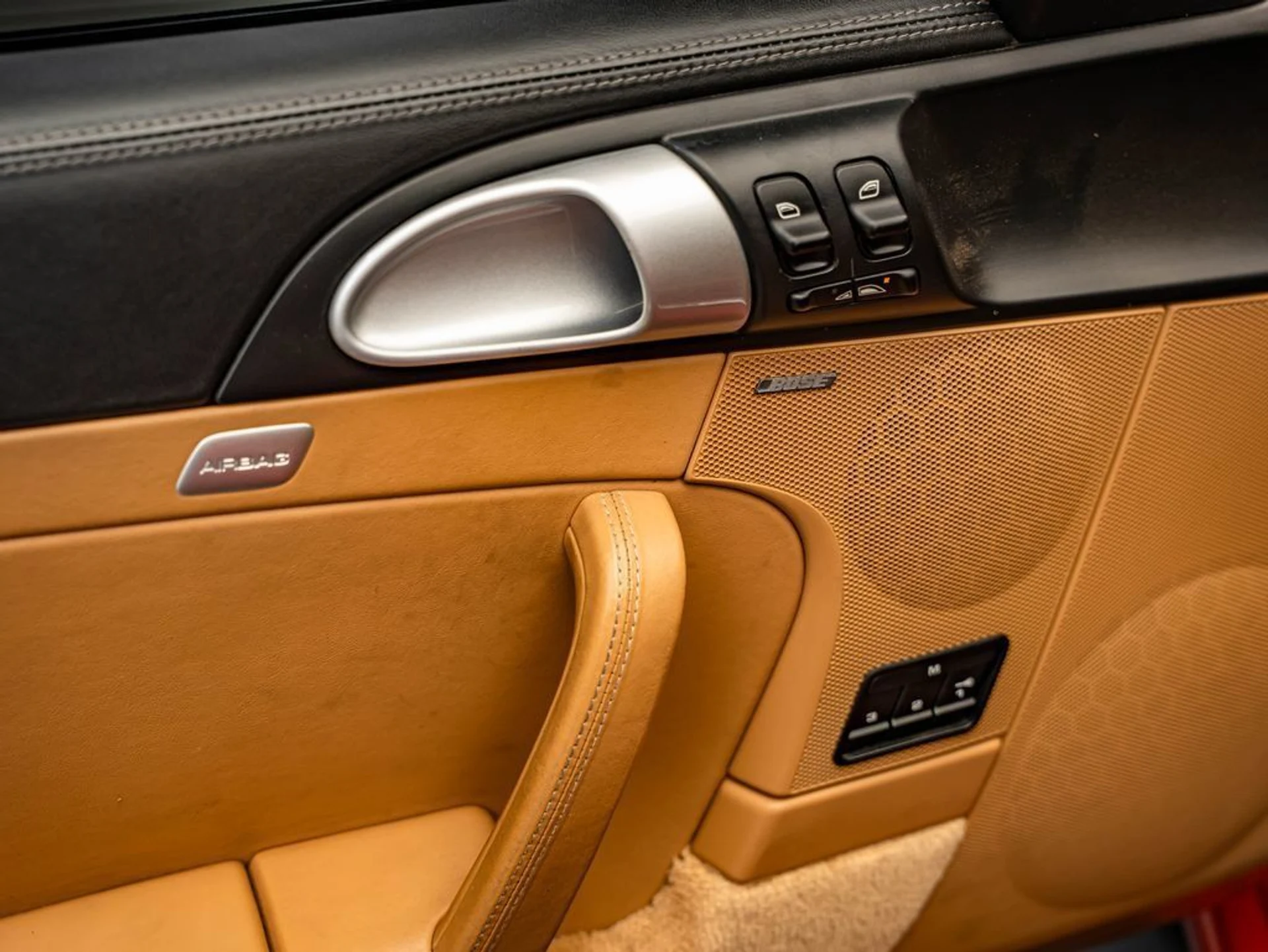 mph027_3081002965_13912059349b1a02326a648fd82ddf36_e1c71753f1