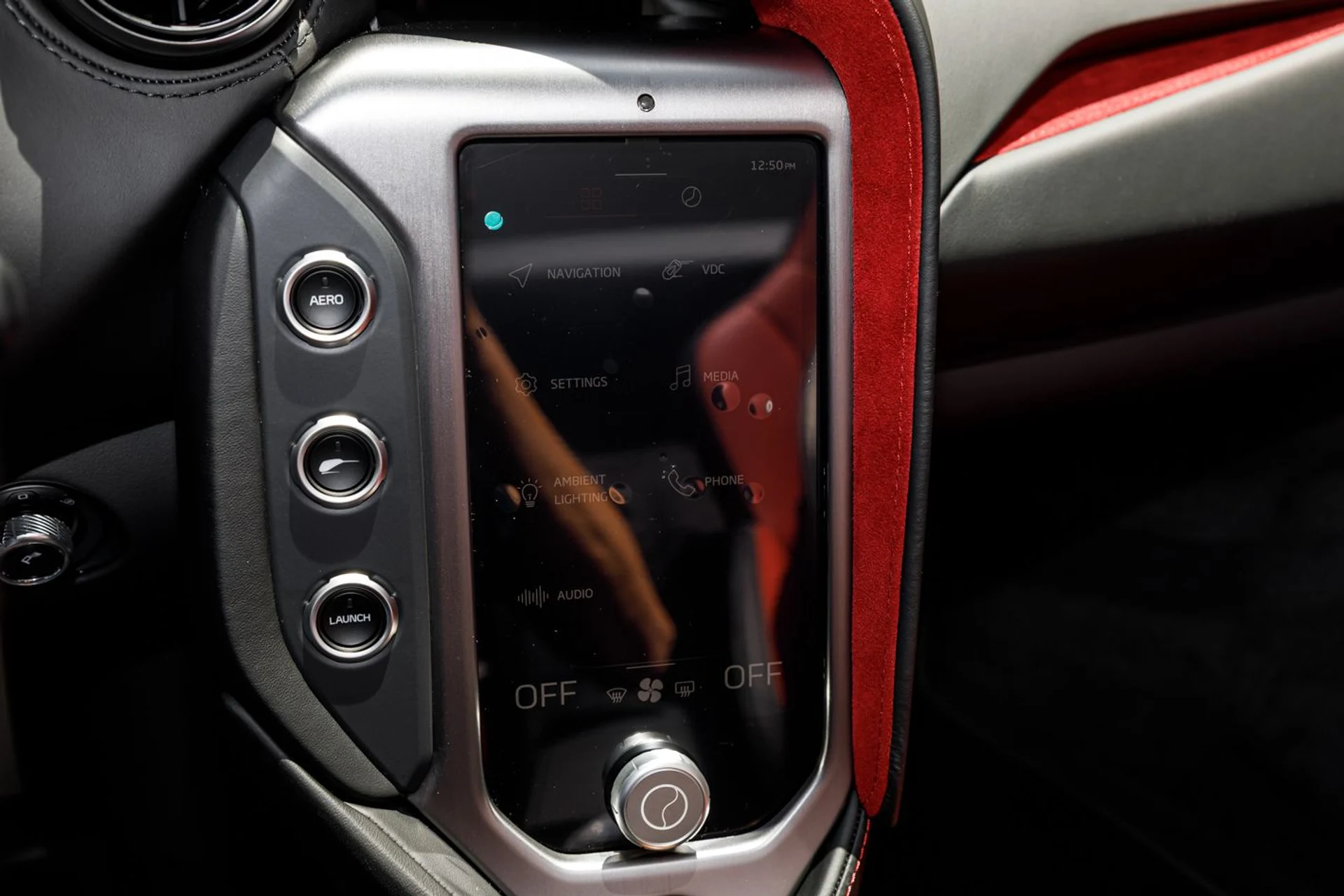 mph027_3081160132_585_p28_l_aa6038cbe9