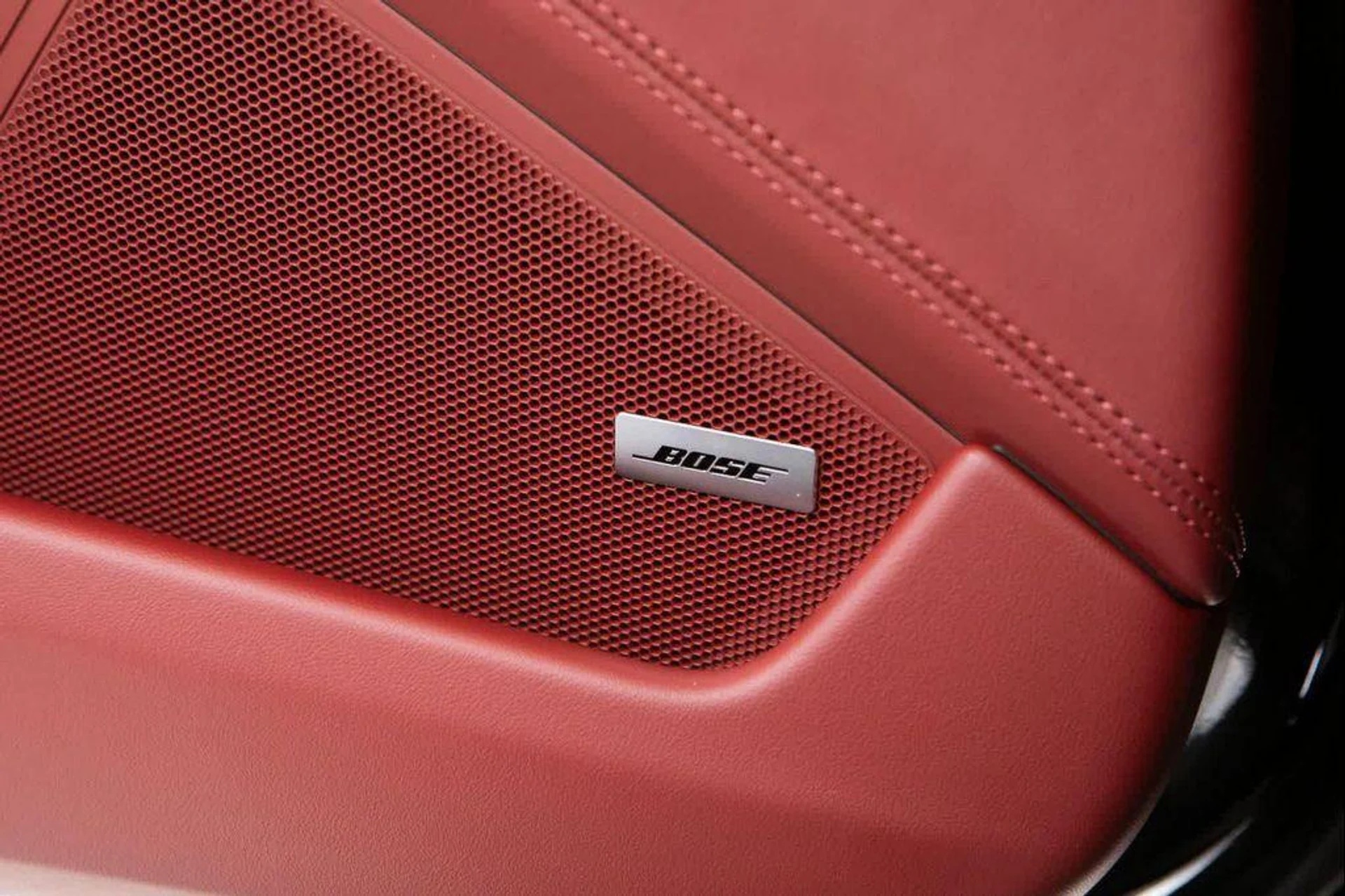 mph027_3091043059_dfxp_NUAV_7d_Ron_S_Al203g_Ep_H_xg_3e9c74e202