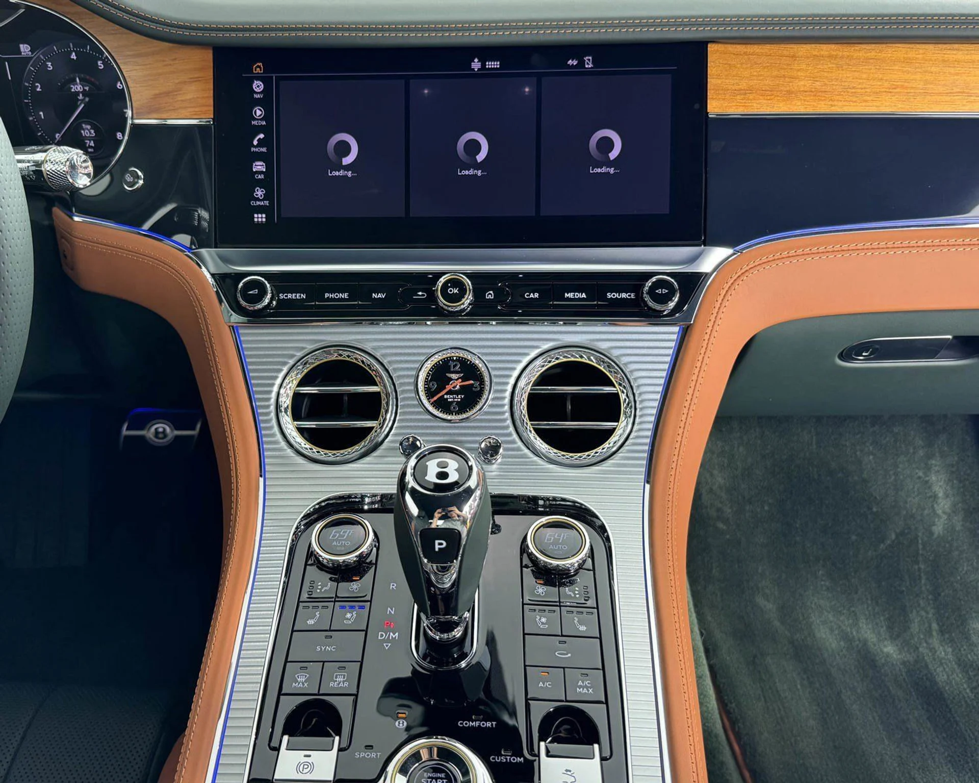 mph027_3091570426_2718c823846b4a30a0b5b27ca23a9f98_5704f0f40a