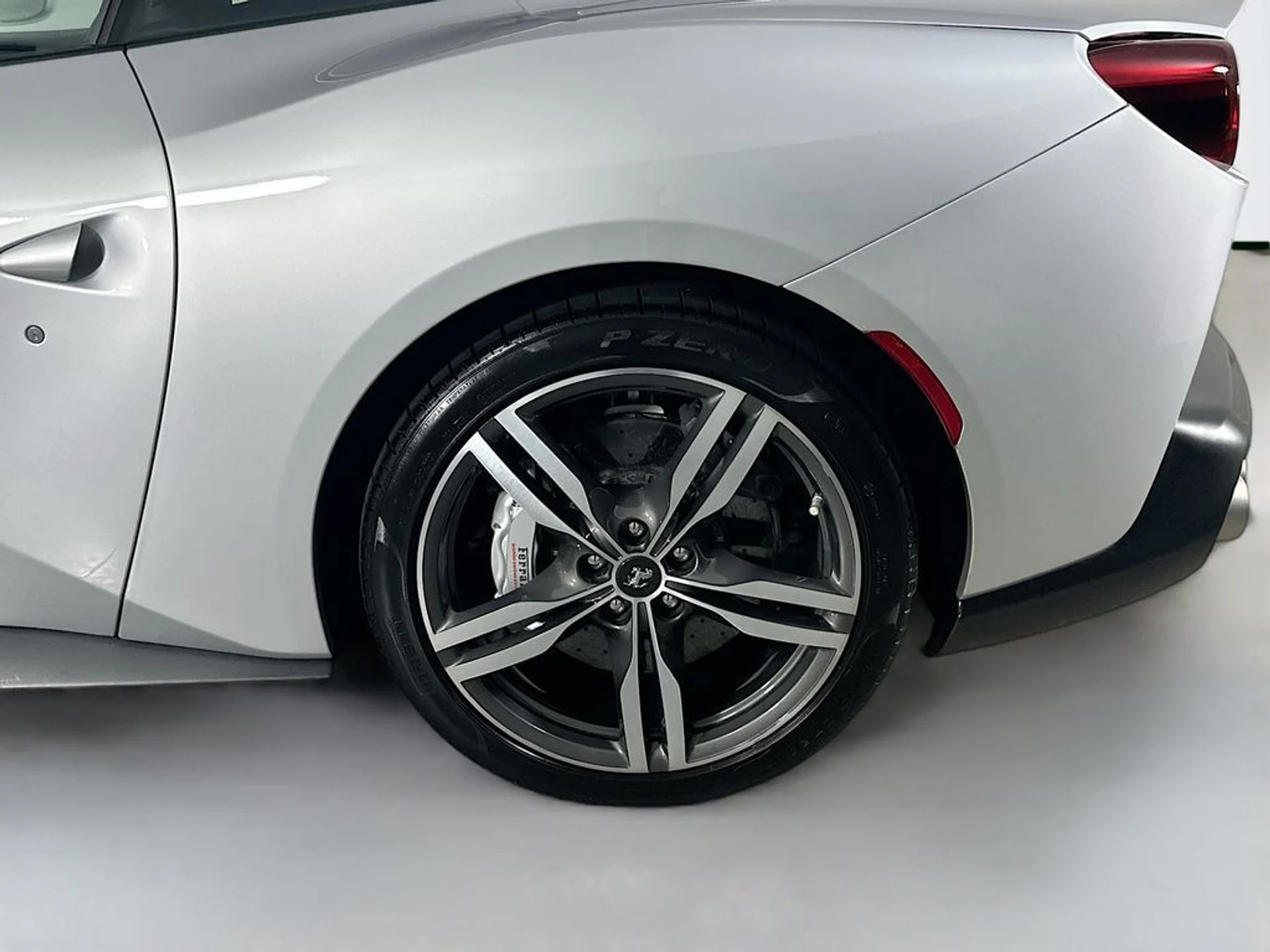 mph027_3105088410_0748fffa7d03881796b050e34067d7e2x_8fa5c2407f