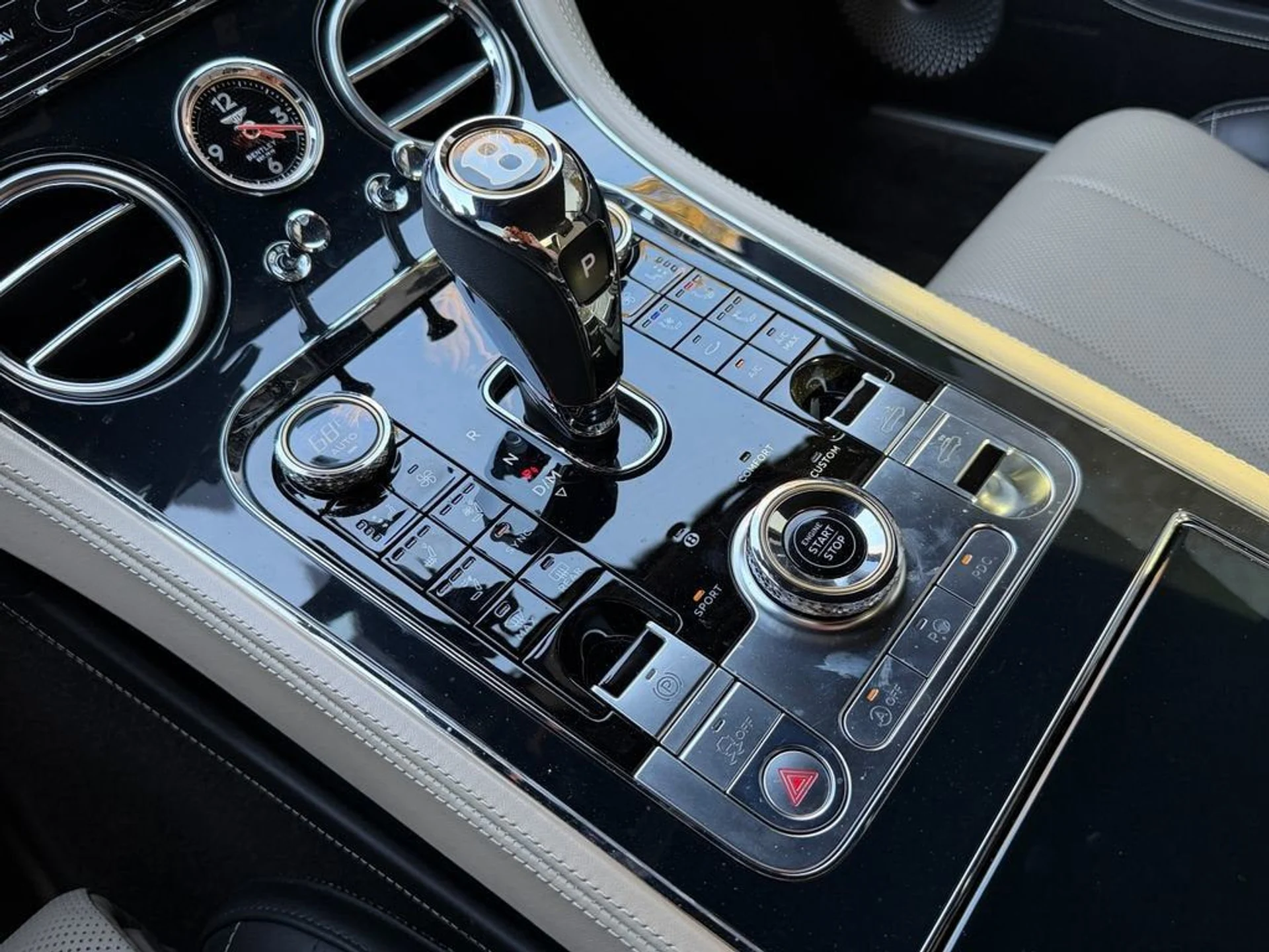 mph027_3119235076_1f6131a5af3042c2bb89efe9f8ce76a7_cb4b814320