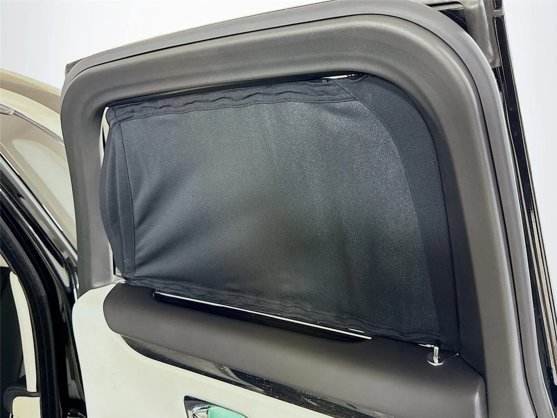 mph027_3122606050_e9872ab9039c301920dfd4e7fe1088dc_8332d1635b