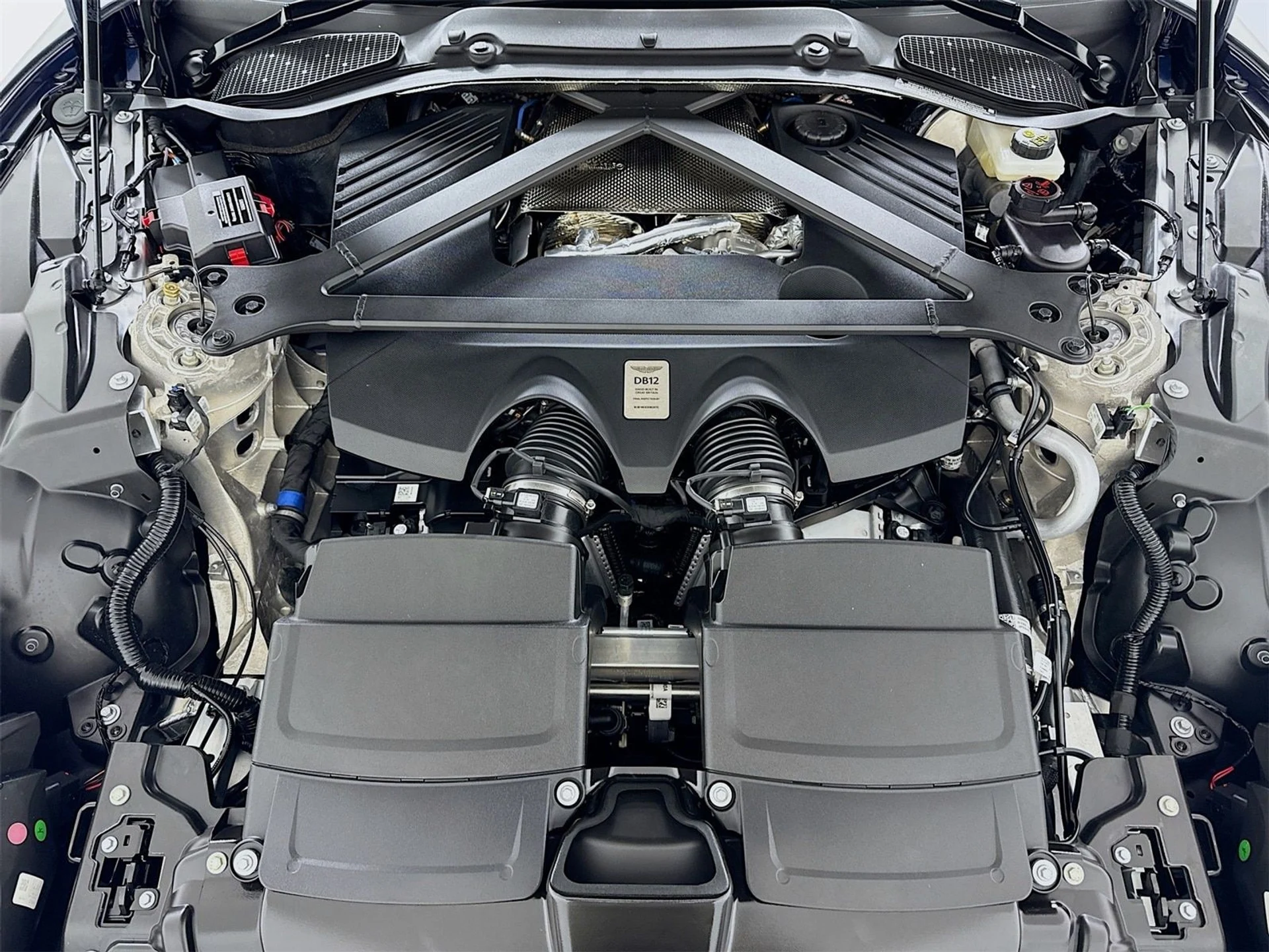 mph027_3128291036_bc255dc2baea485cd7c590d25ed7237ex_5d0a7f8154