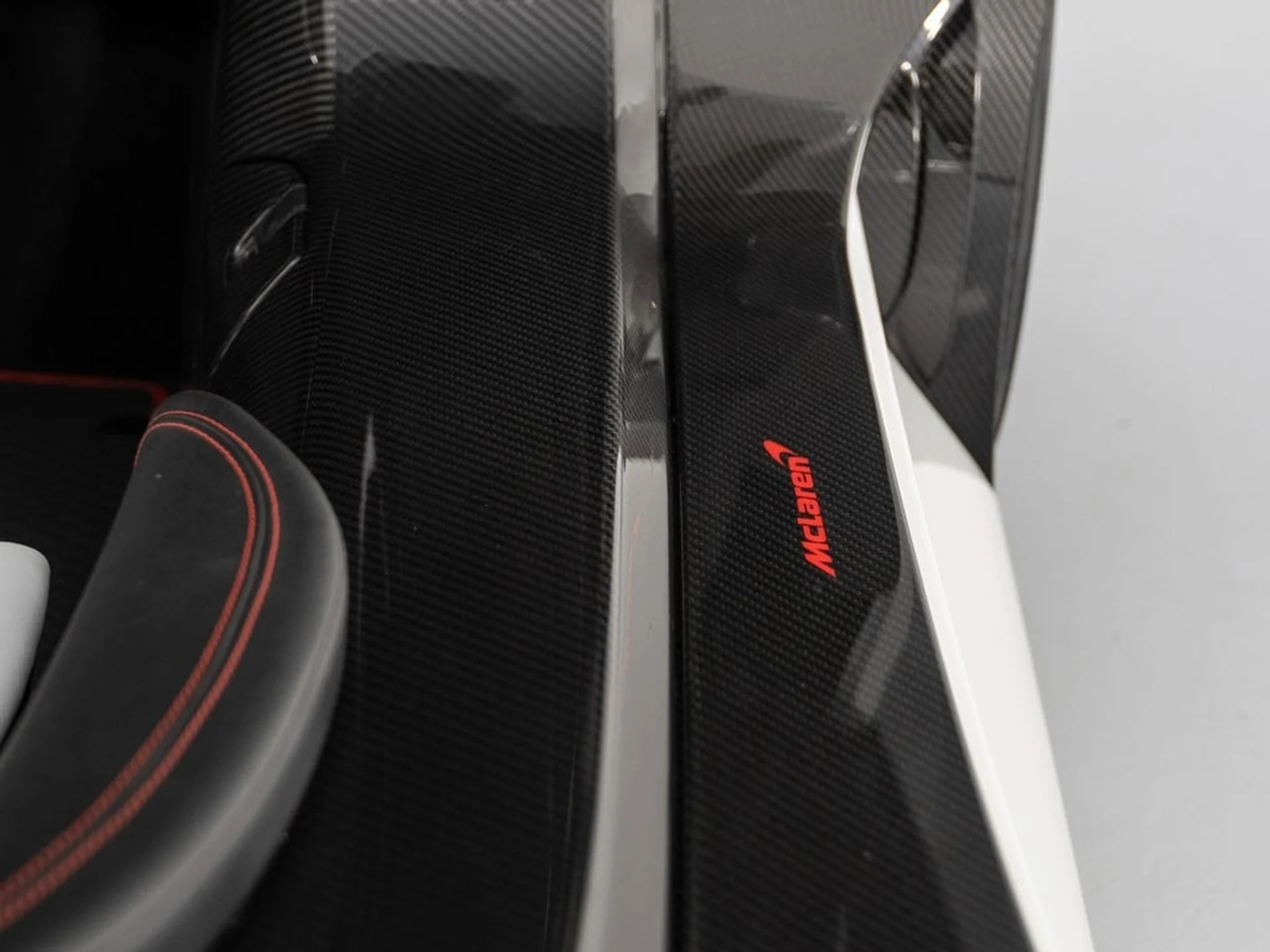 mph027_3129504917_cf5e94c1ab64273f52c362bba505bf55x_5731a09f24