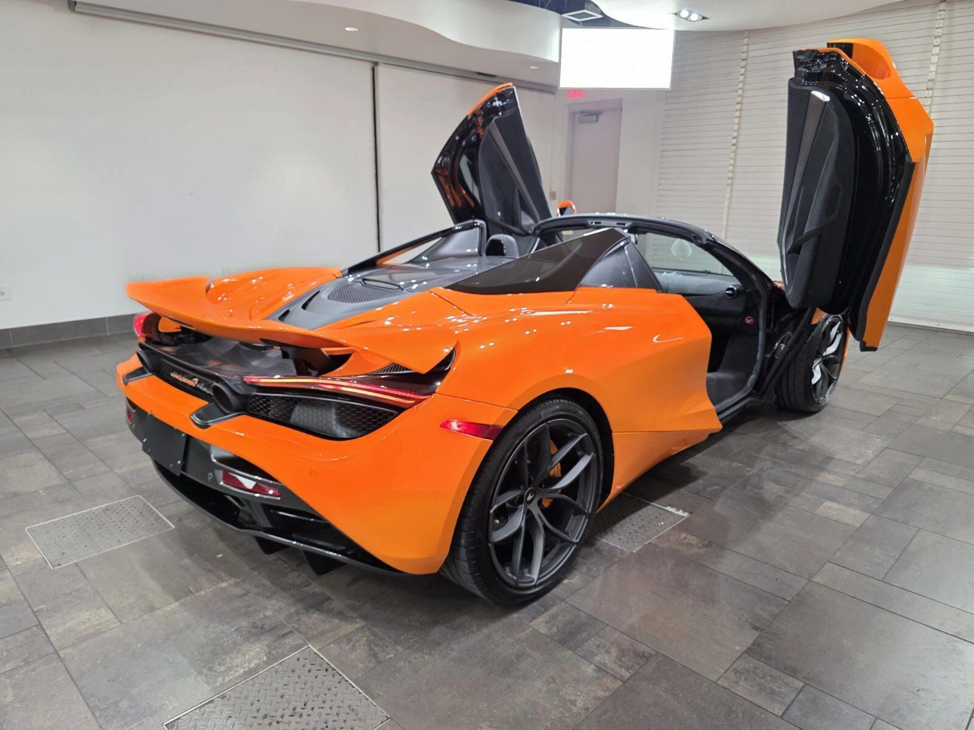 mph027_3130848490_0213d609e8dcdfc13068a67dc63f069a_1b9a932aed