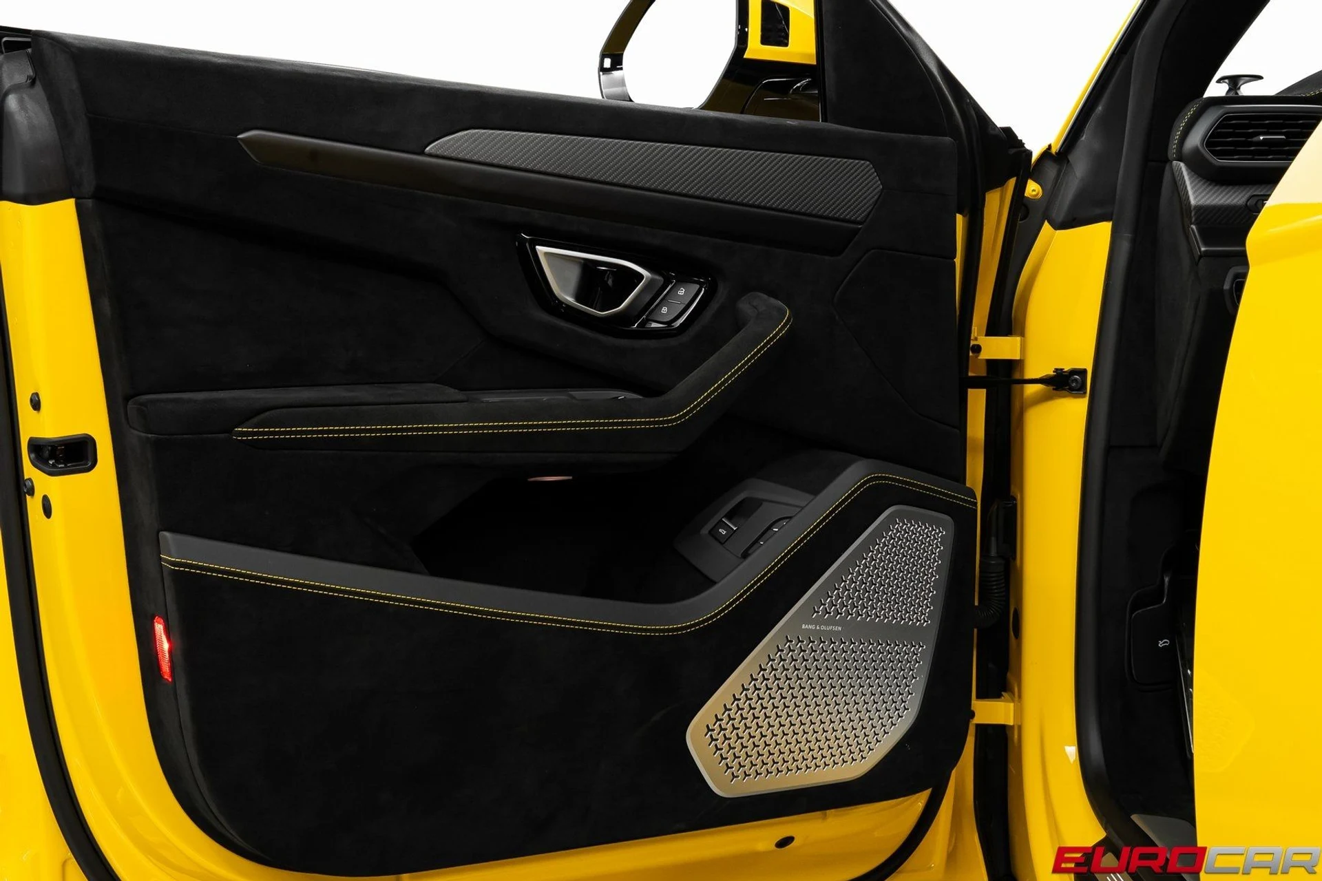 mph027_3135455694_image_28_97ea353a54