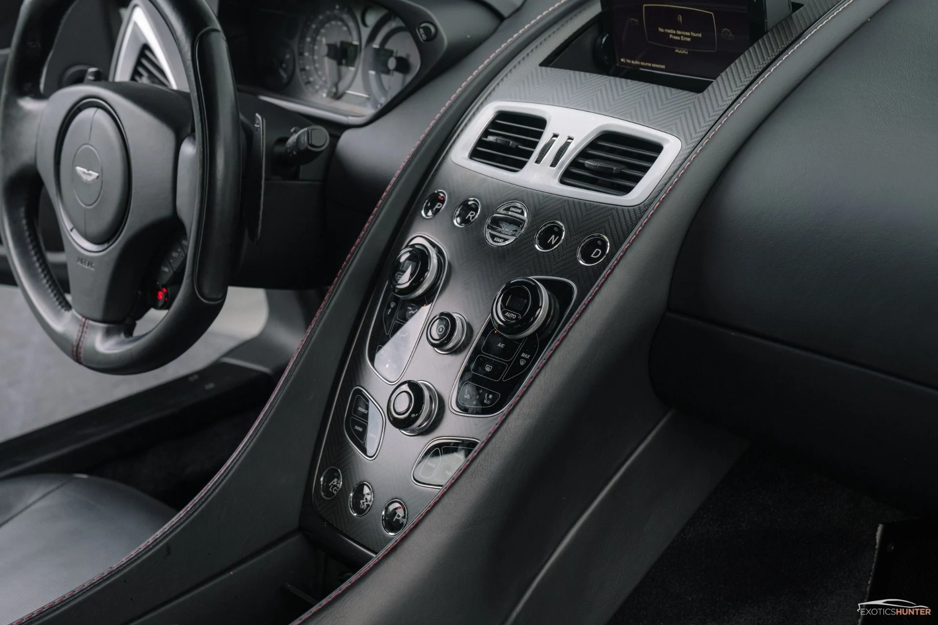 mph027_3135546568_Used_2014_Aston_Martin_Vanquish_Carbon_Everything_1756333397_fea69743cb