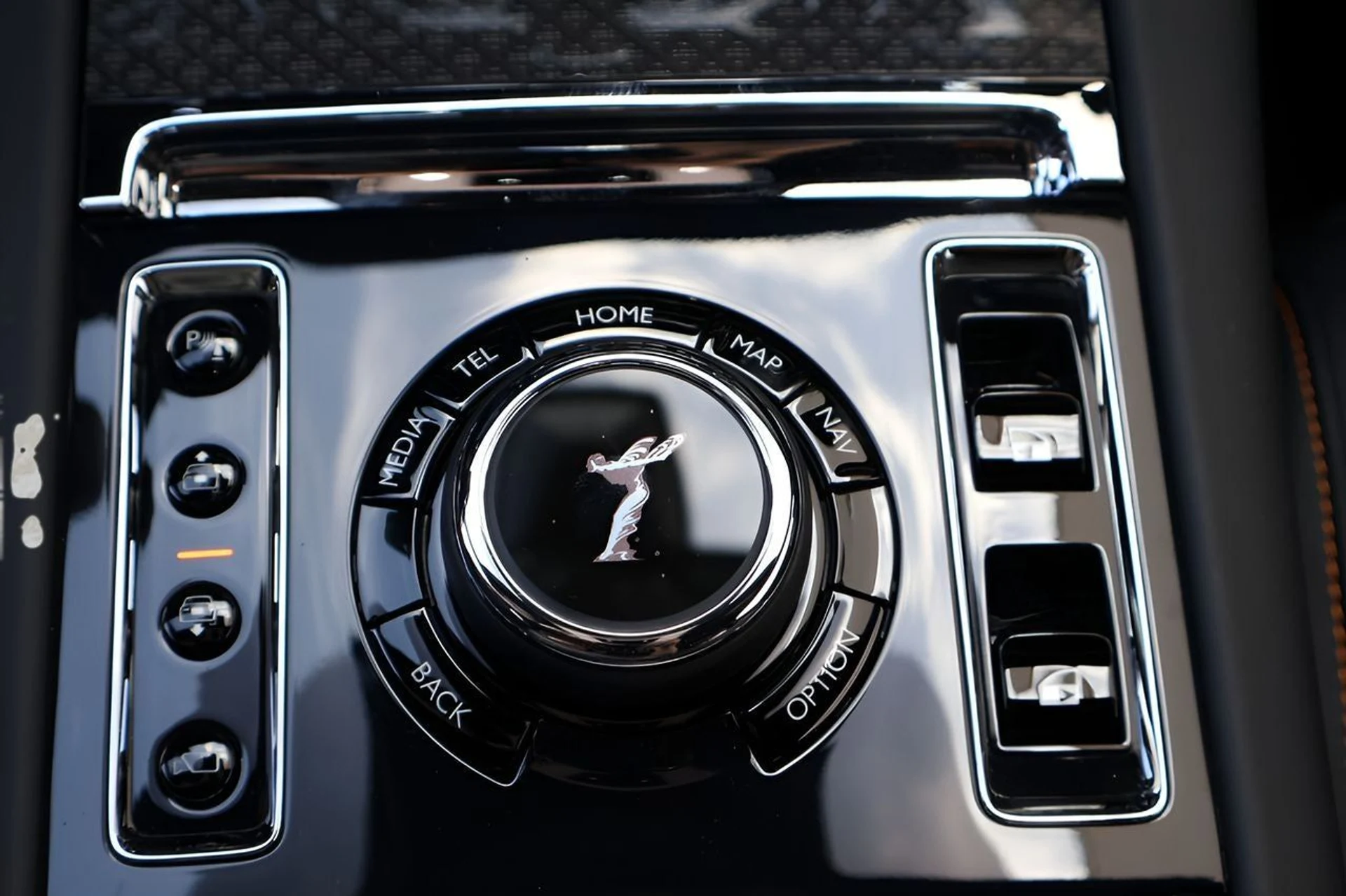 mph027_3136071045_28_cca4dd8c60