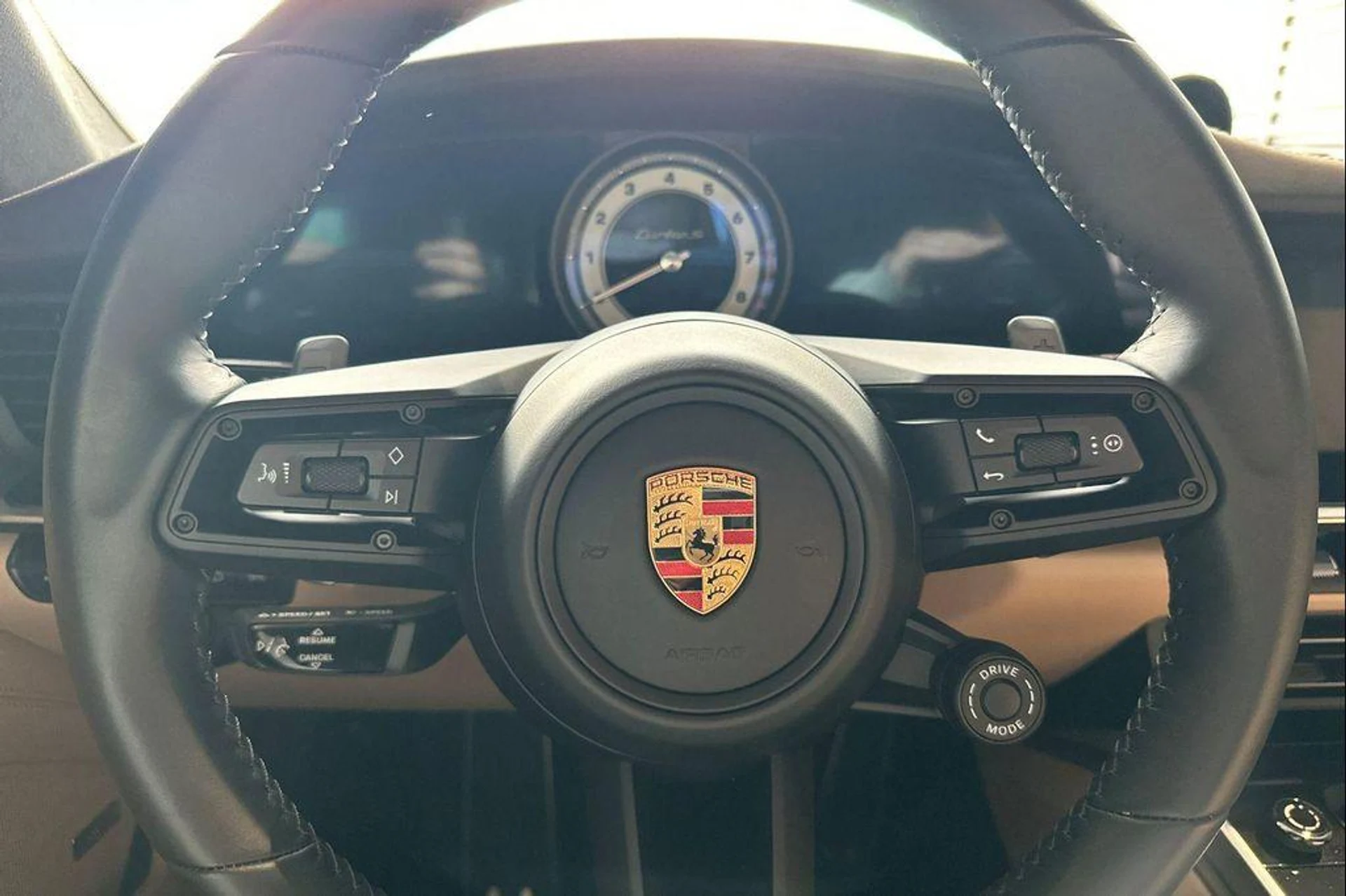 mph027_3138966637_a_C_Kp4t_KFA_Ixge_X_Nd_Tk_XJ_8cc3_O_s_5cbb296a10