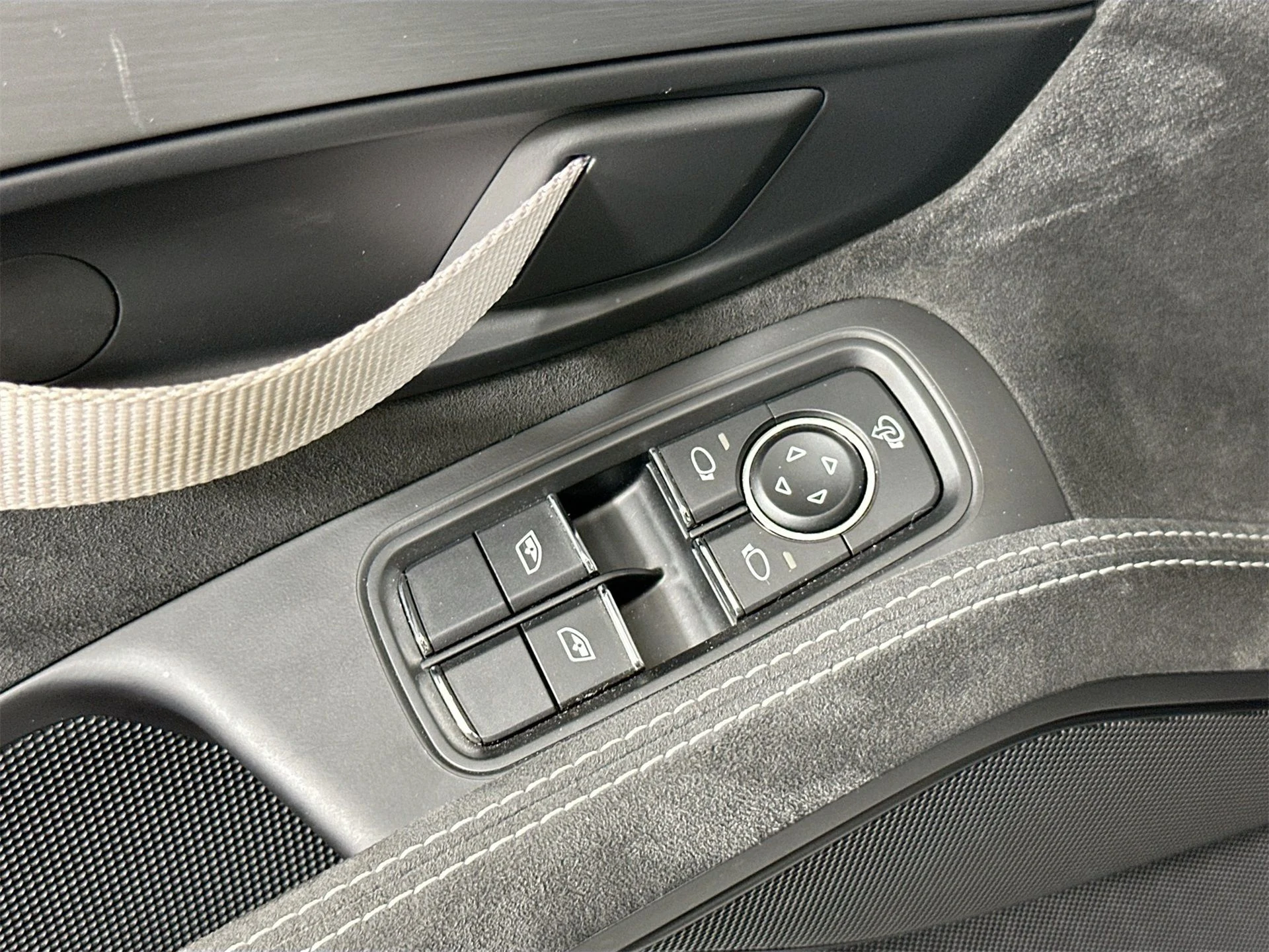 mph027_3141541566_25c9800b68b0bf6a4b29e1970b2ee8c6_69325c2e6c