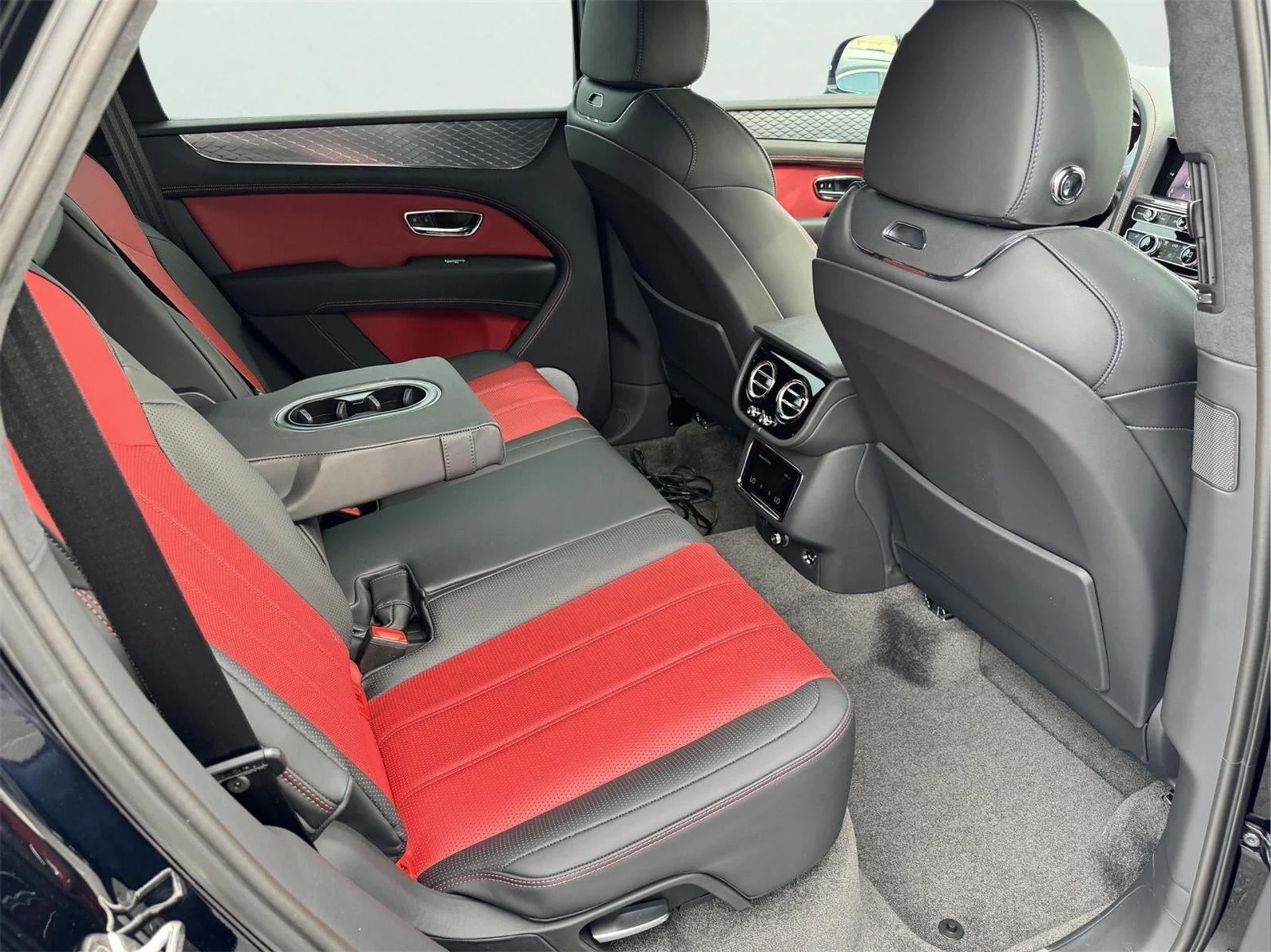 mph027_3143186975_64995c53c6147c2e8a65cb6c60f05351_09aeea20d6