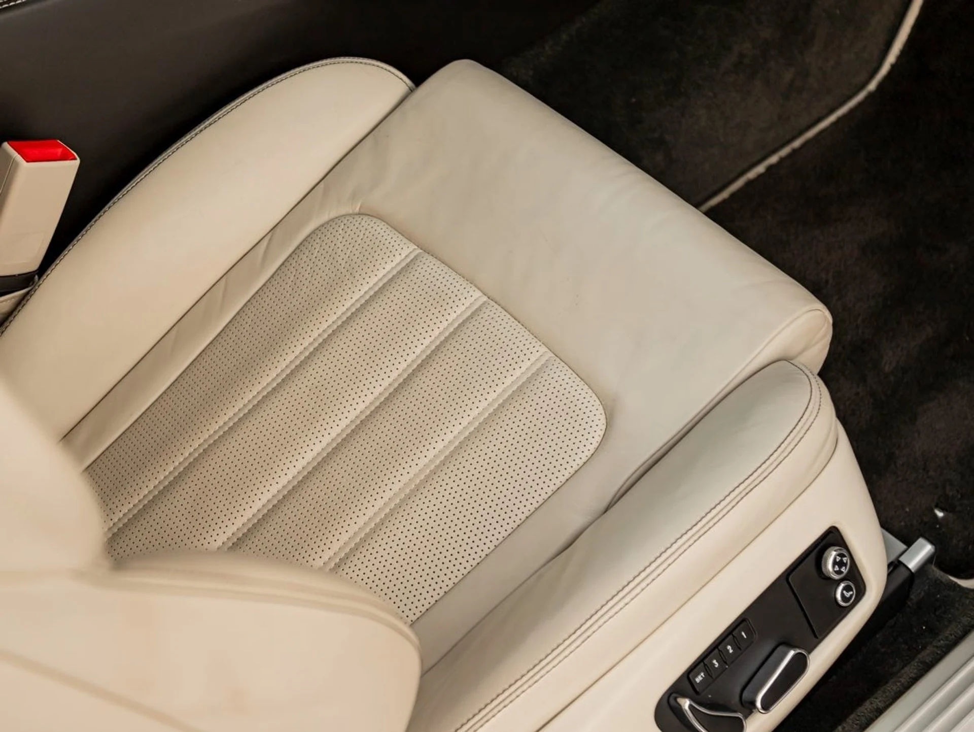 mph027_3144157050_28_d822a92c1c