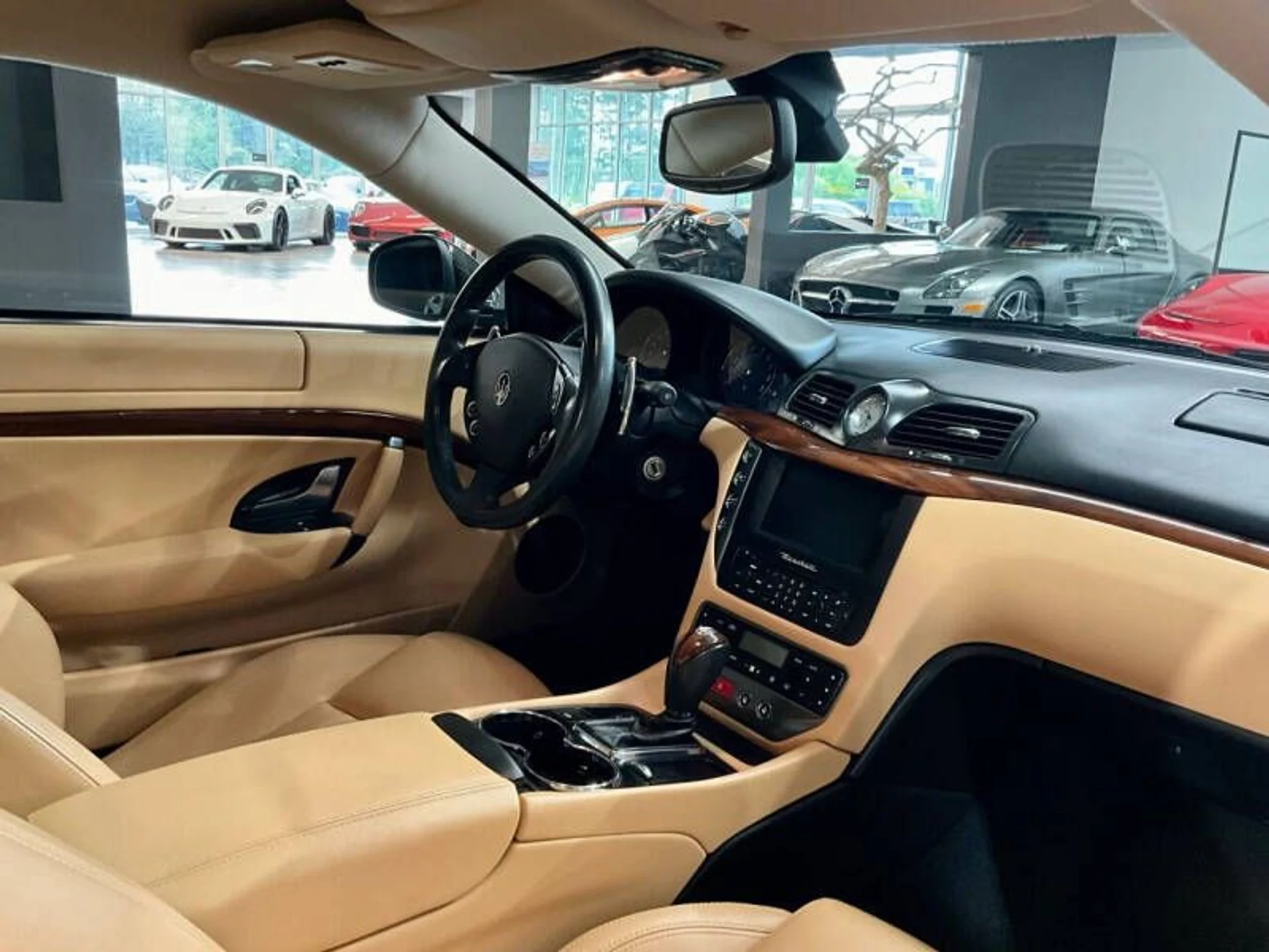 mph027_3148699788_2008_maserati_granturismo_base_2dr_coupe_dc3686495d