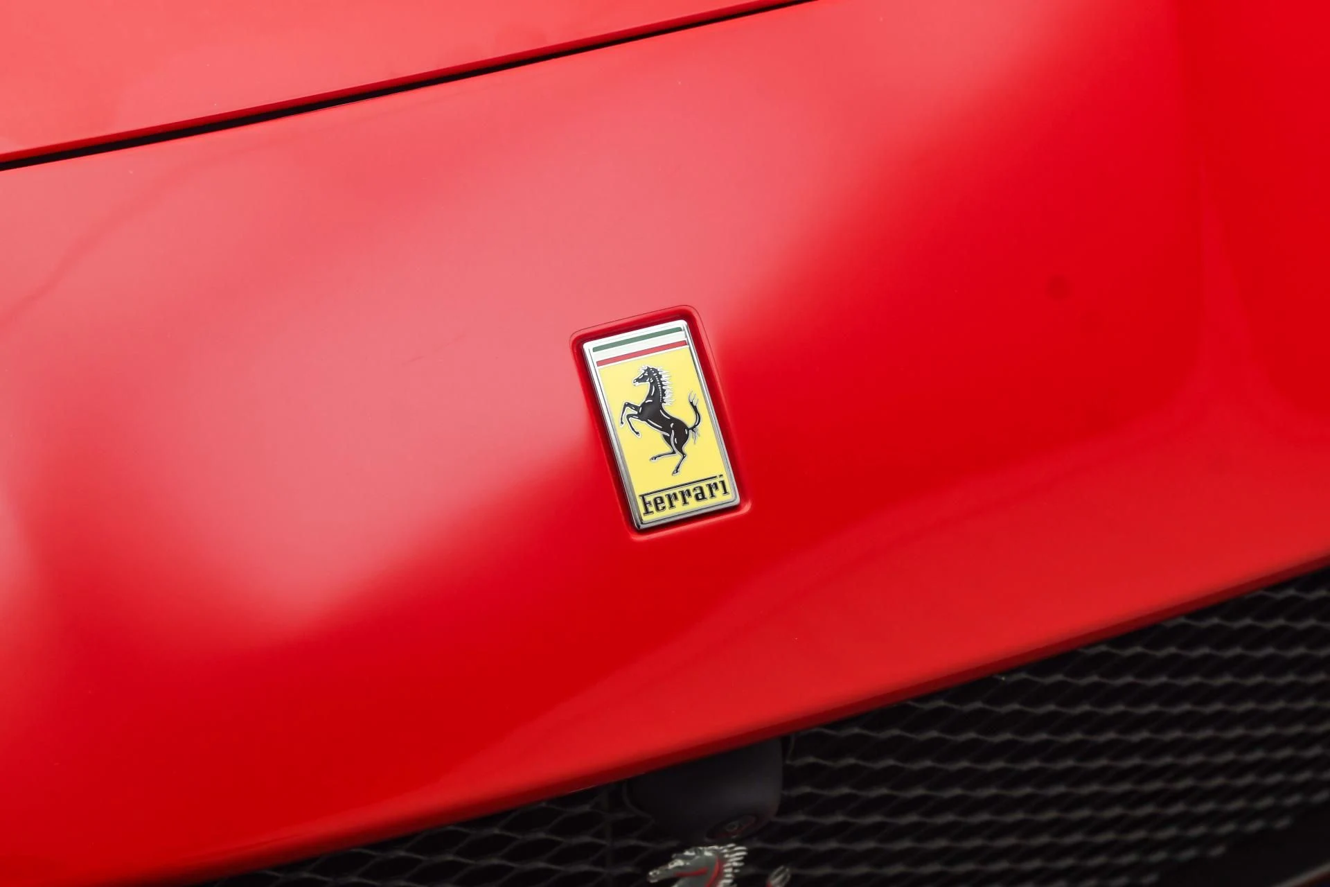 mph027_3152458642_Used_2021_Ferrari_812_GTS_1753257416_2ad1575f0d