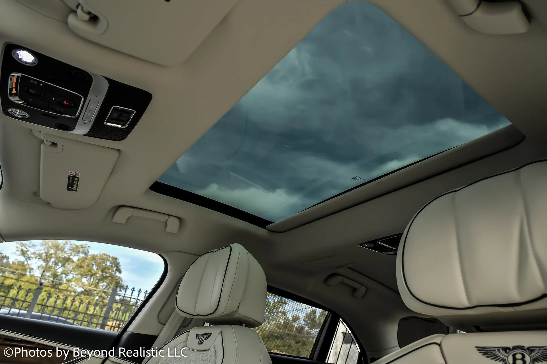 mph027_3152767886_Used_2022_Bentley_Flying_Spur_W12_1761810946_d6ec6b5041