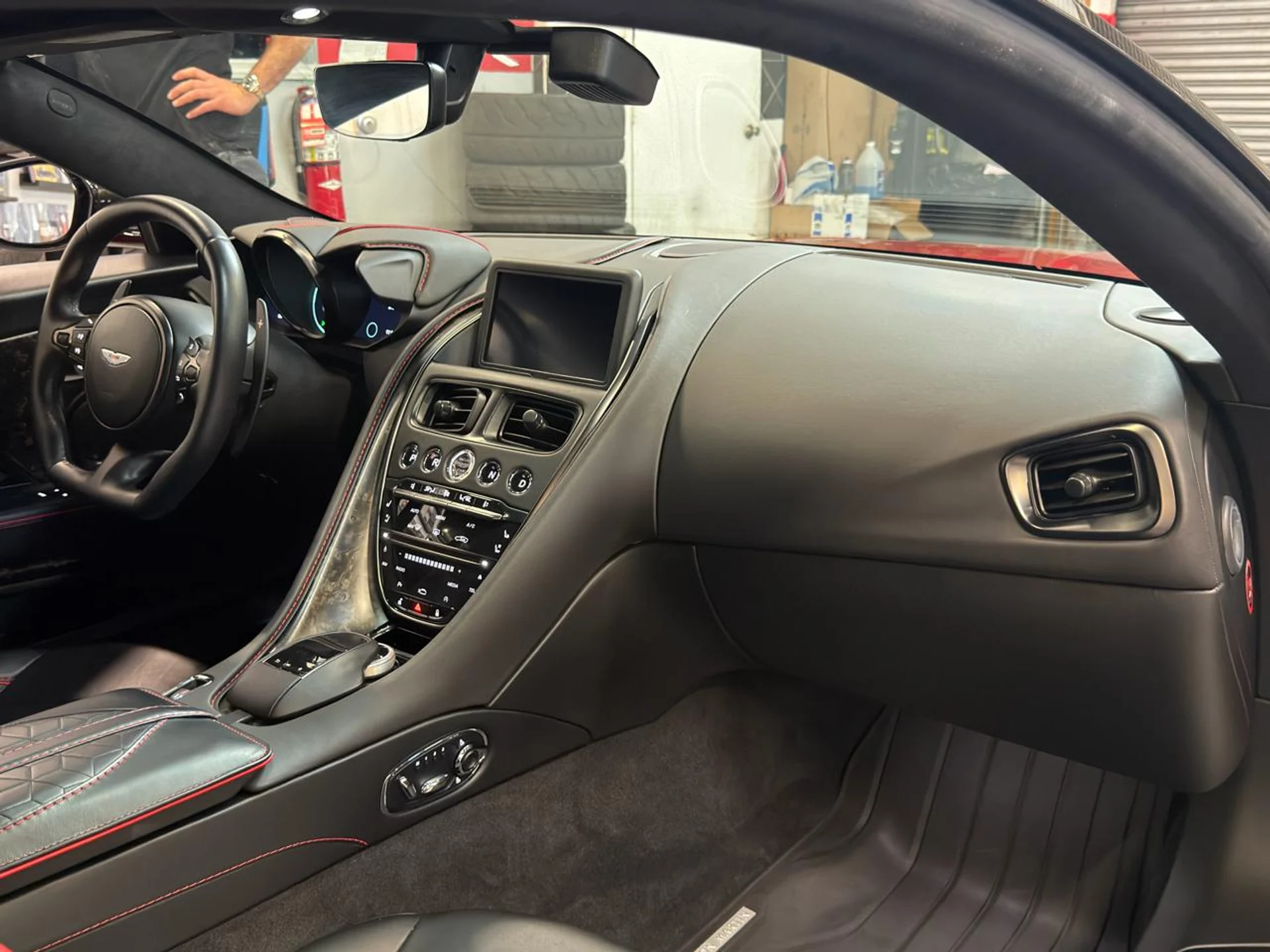 mph027_3155567239_639120238895456941_2a68051274