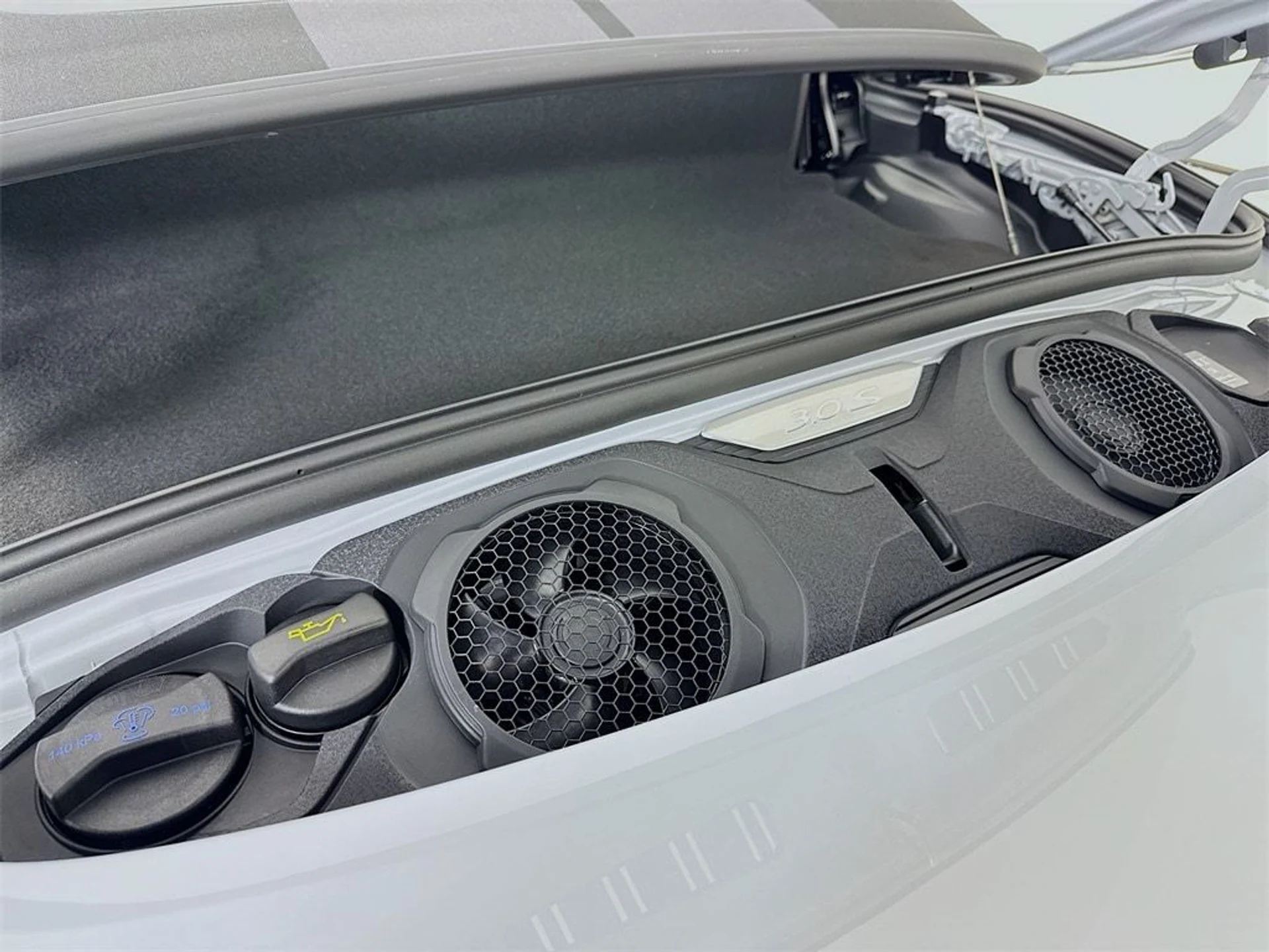 mph027_3157501356_67e343a65ce1ca2f6b8b8629d4b54bf9x_dcfef0e415