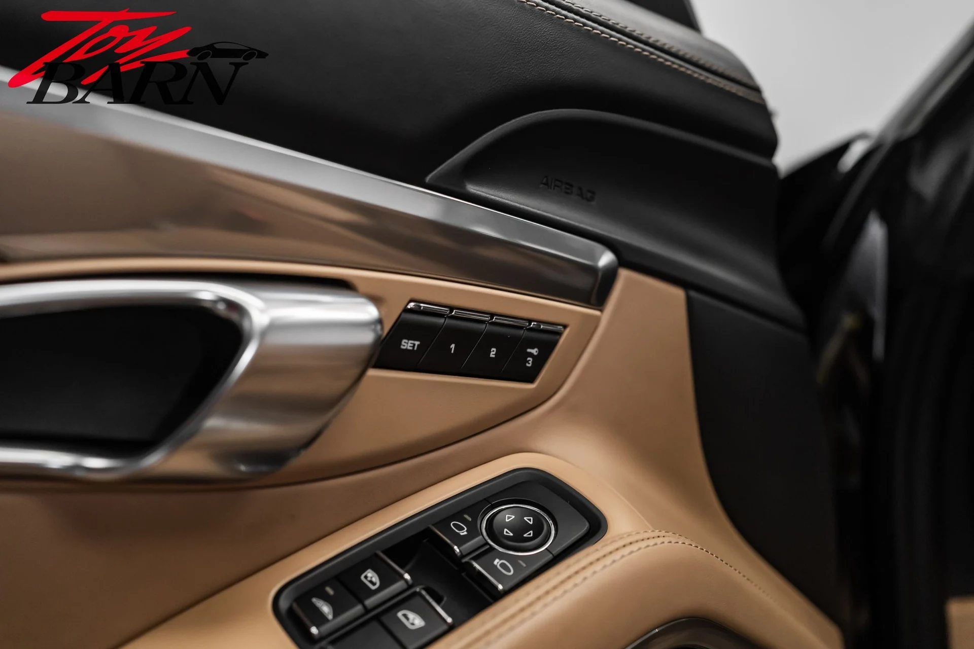 mph027_3157795620_778f21628d0141312795fca9ebc7824ex_457884138c