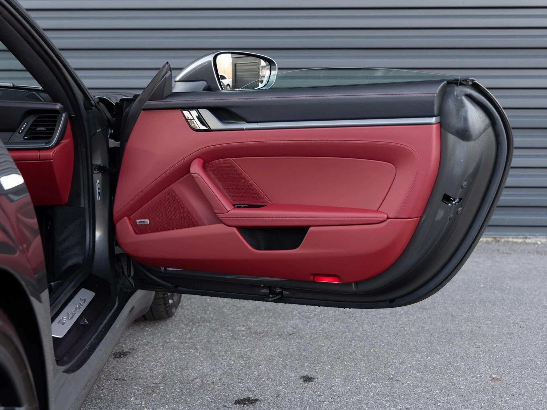 mph027_3158998953_28_cc9db6d9f3