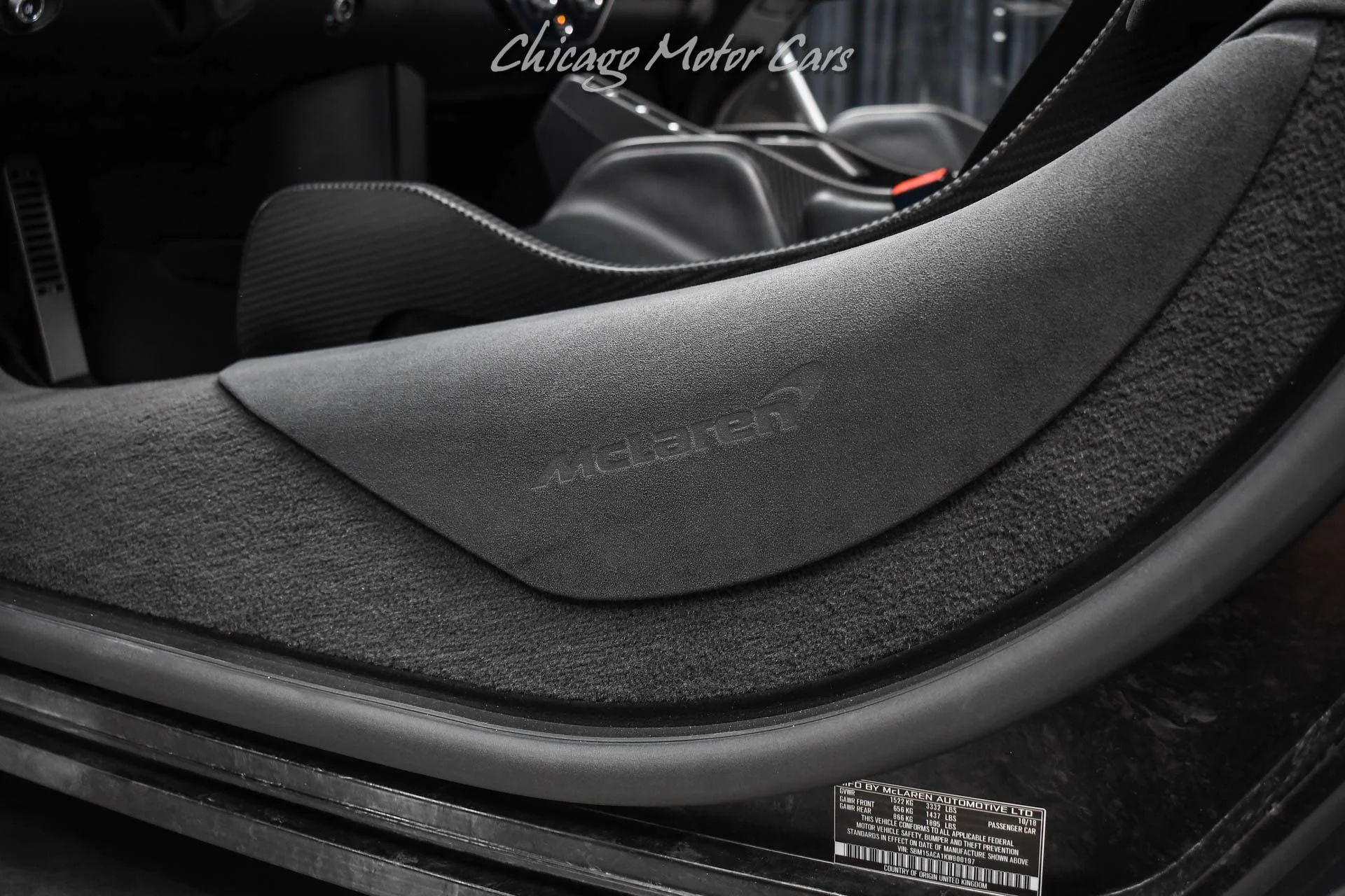 mph027_3164955746_12200_p28_l_6374e3eed0