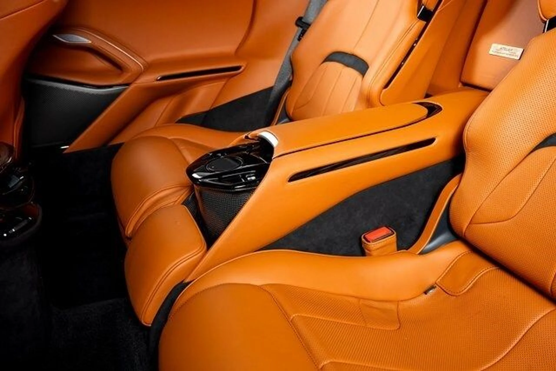 mph027_3166126958_f12b5cbd9afea6566104485149853778x_cd0eb0fbff