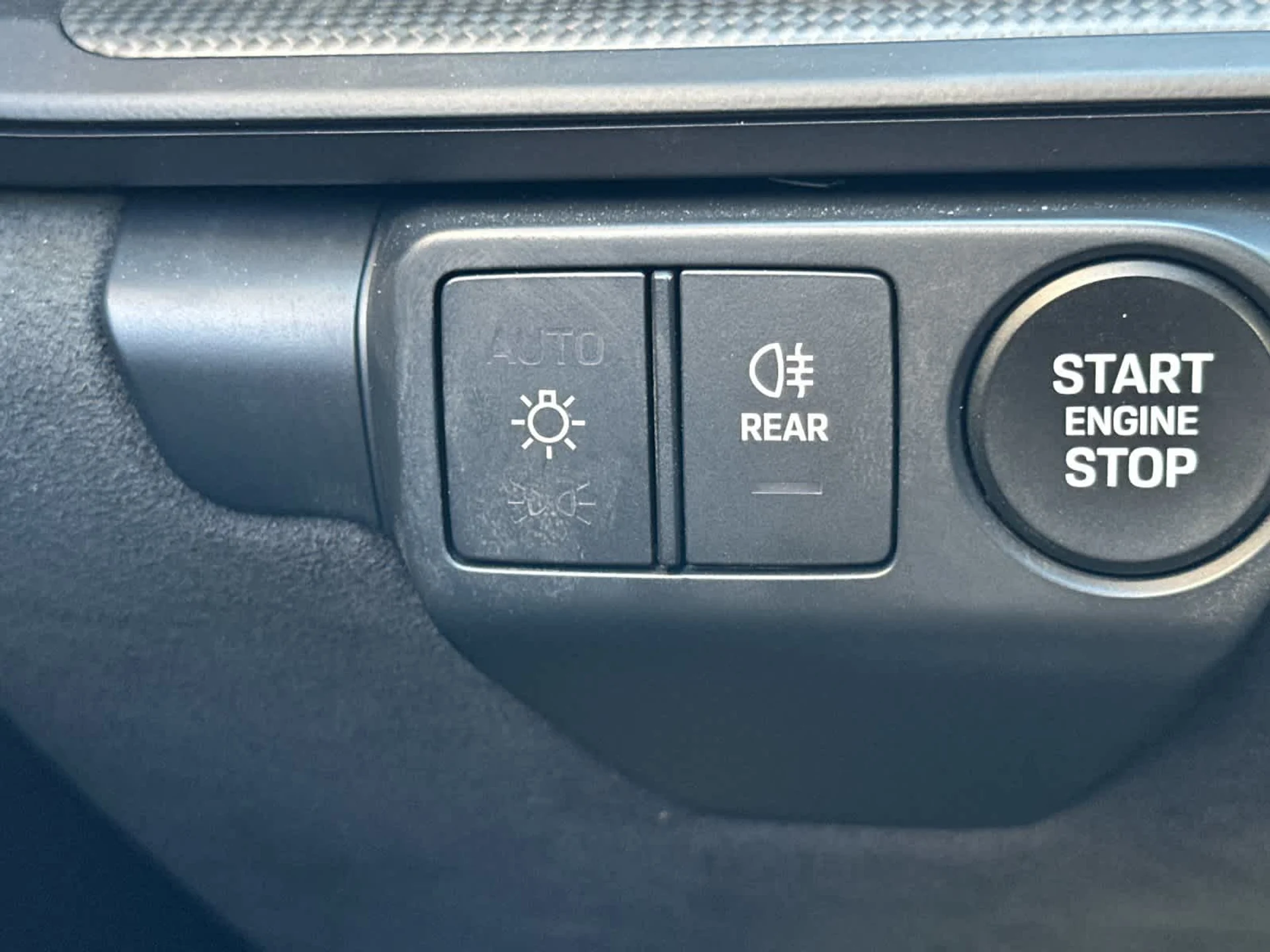 mph027_3177289697_28_7a4c3b8426