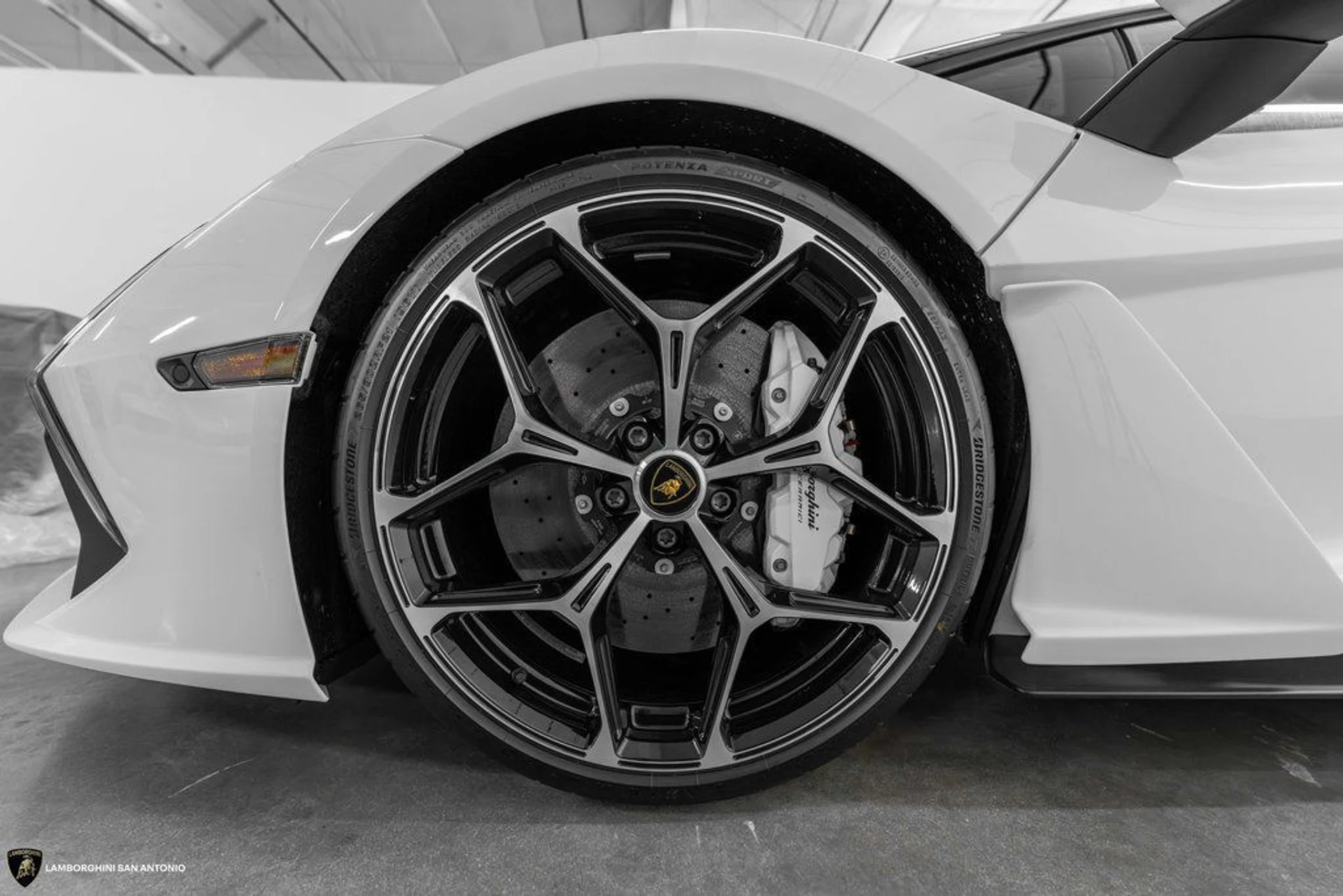 mph027_317823578_cfebdc520b79f45b87978da92b0da223x_afb72d7874