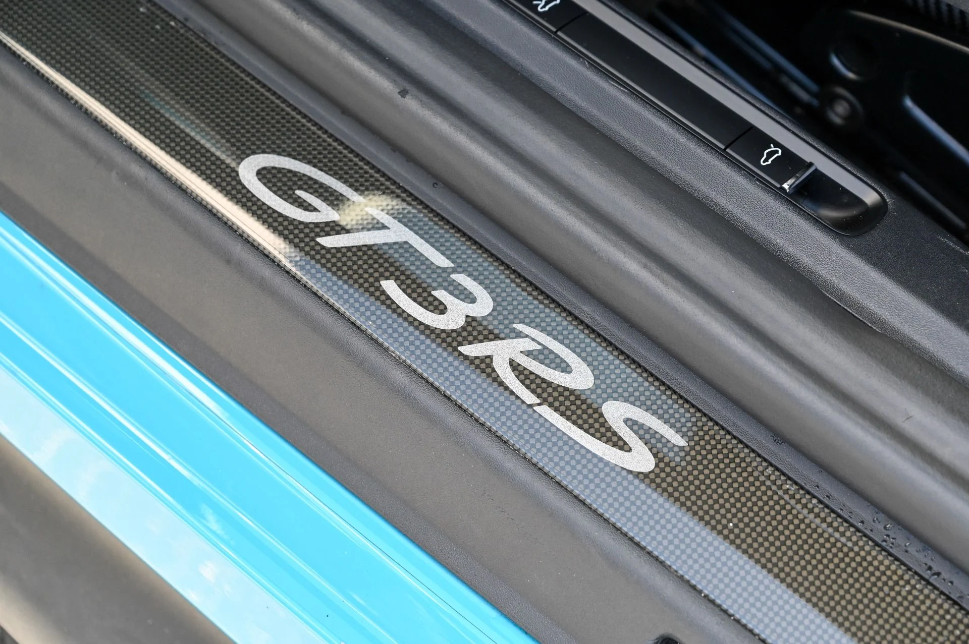 mph027_3184097391_Used_2019_Porsche_911_GT_3_RS_1772736329_9ff06b3a4a