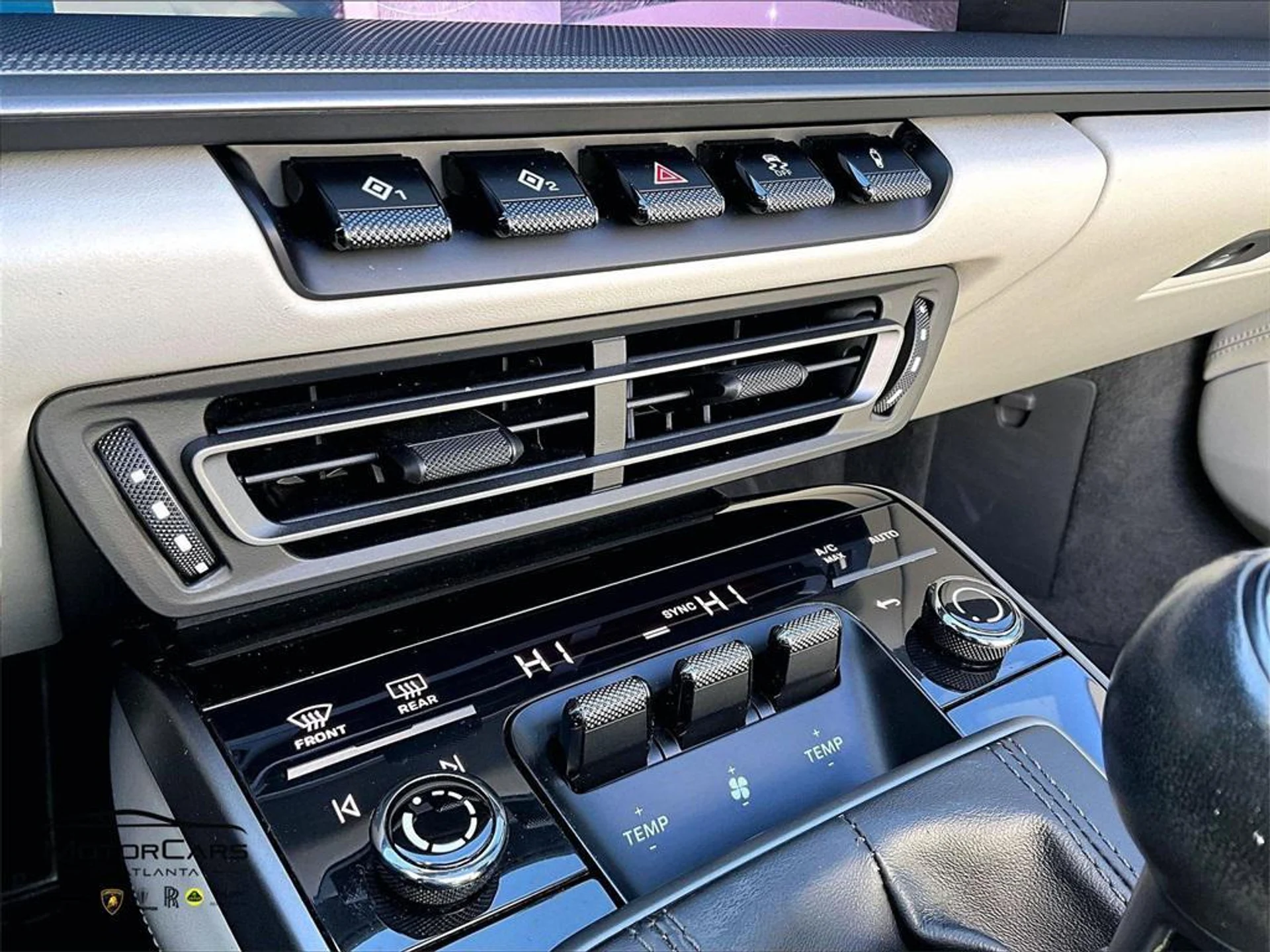 mph027_3186816177_kj_7_U05u_J_Ge0_PK_6i_B_Tte_F_Zm_VPXM_143b890fa8