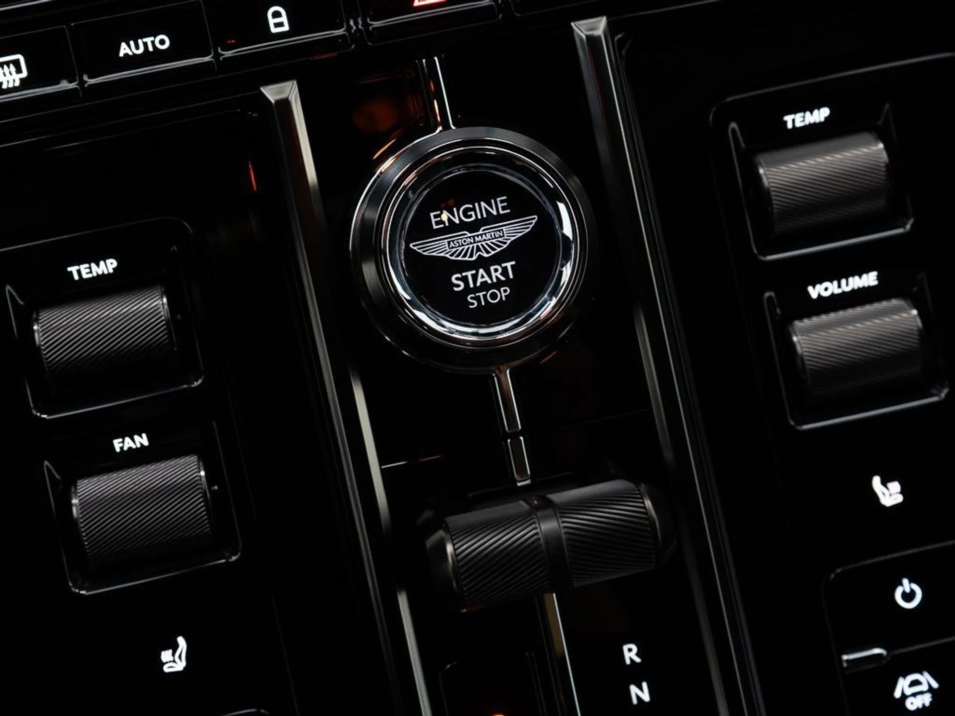 mph027_3188388568_178dd868a5ec447385fb45e34eca118c_85b98fdf3b