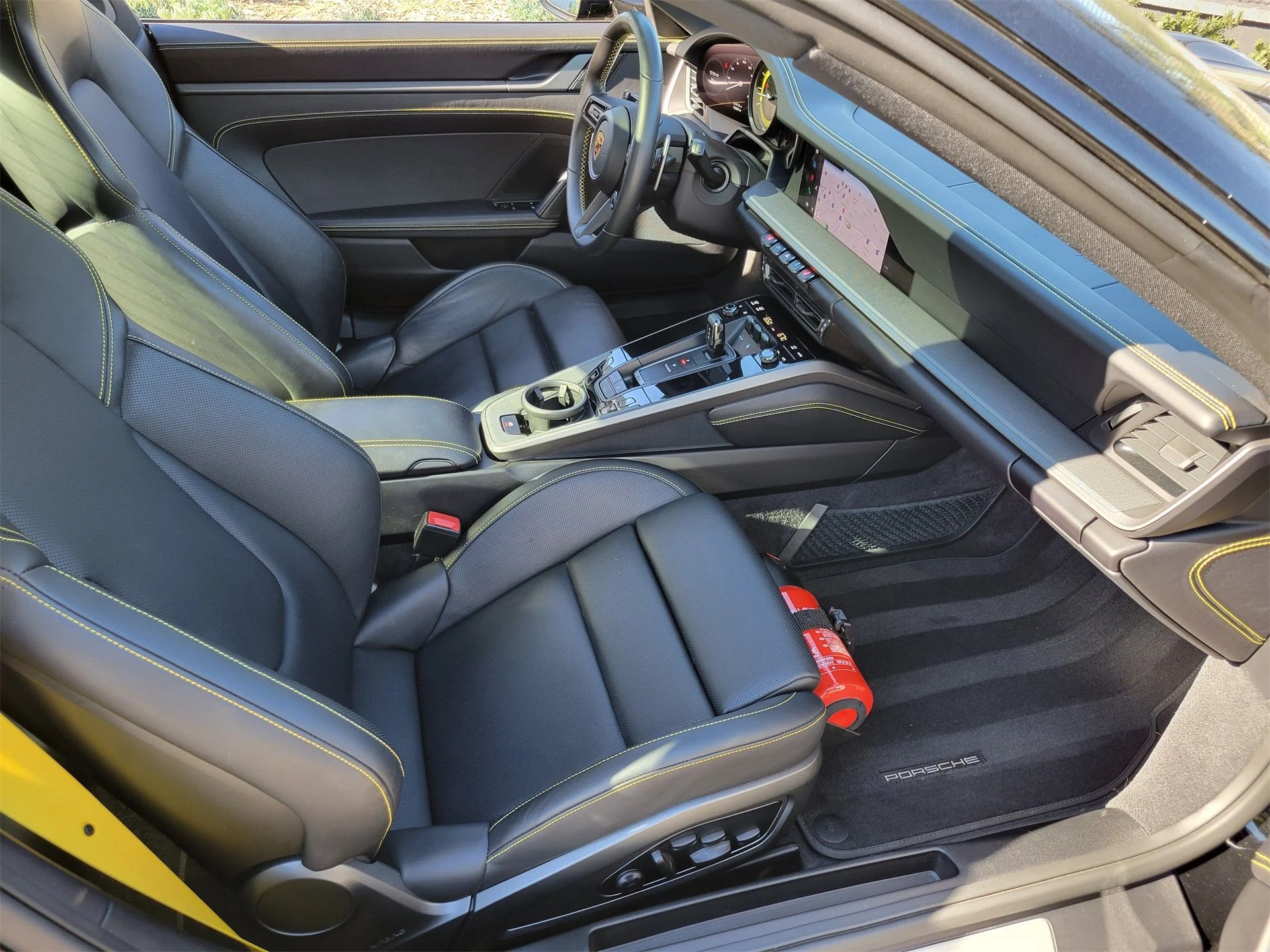 mph027_3190564992_5bd67550d0bc23dcdccc129b44f834f5_114c0d6600