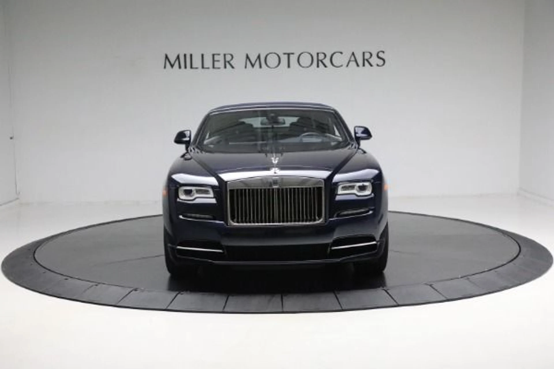 mph027_3191872725_Used_2018_Rolls_Royce_Dawn_9979217a33