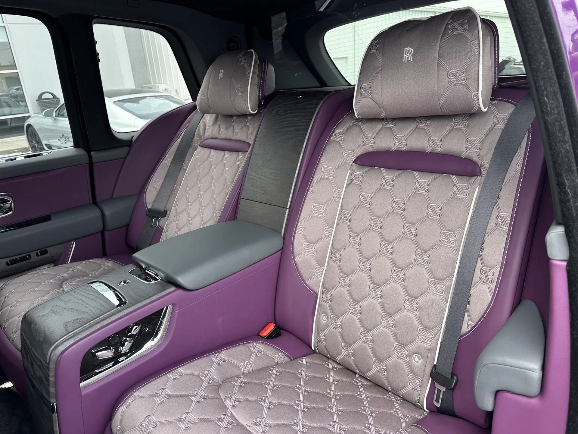 mph027_3196545759_be975ba99e77c78a86b1366b02f918f9_84be9d3dd0