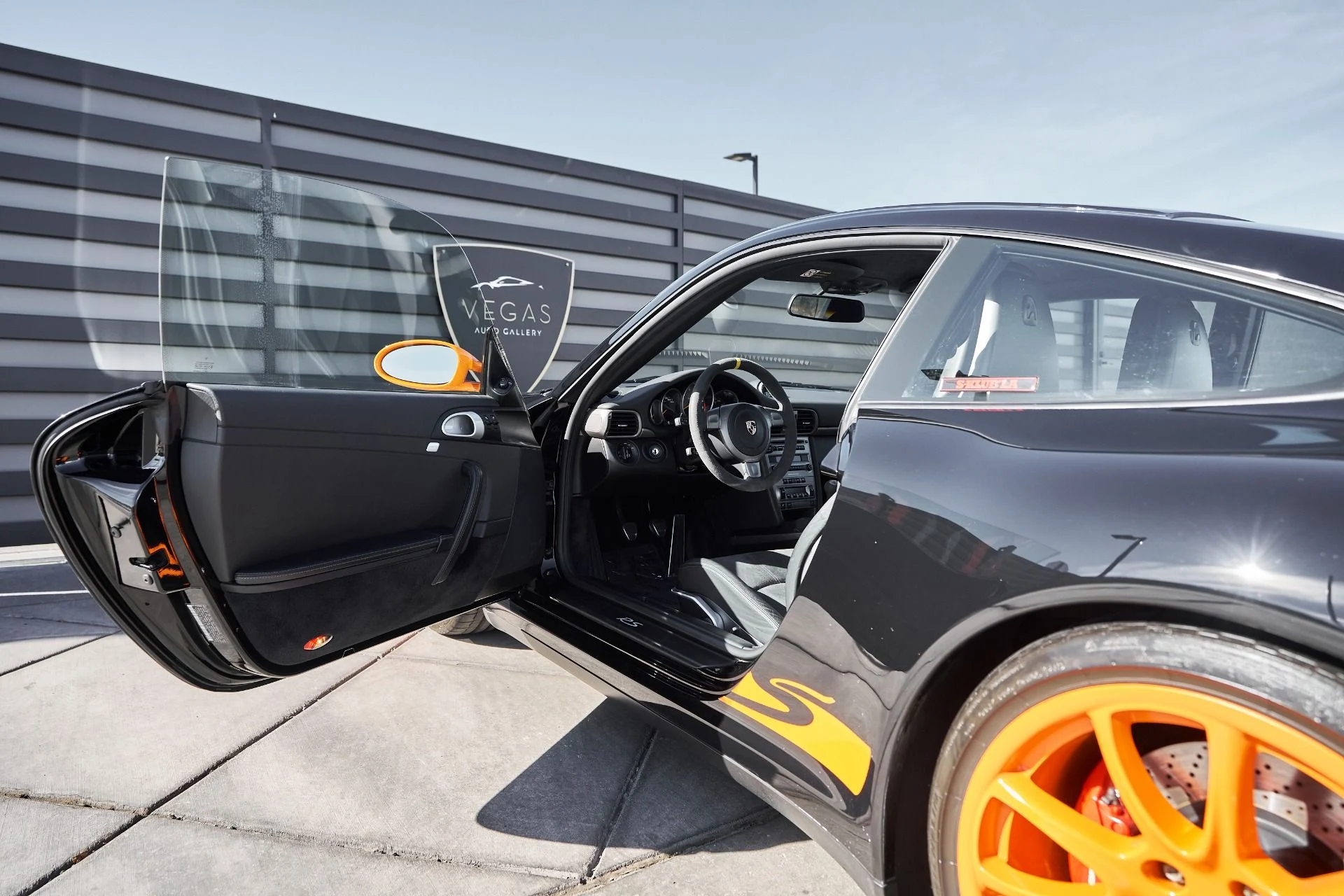 mph027_3197723660_Used_2007_Porsche_911_RS_1763228684_01941e8a26