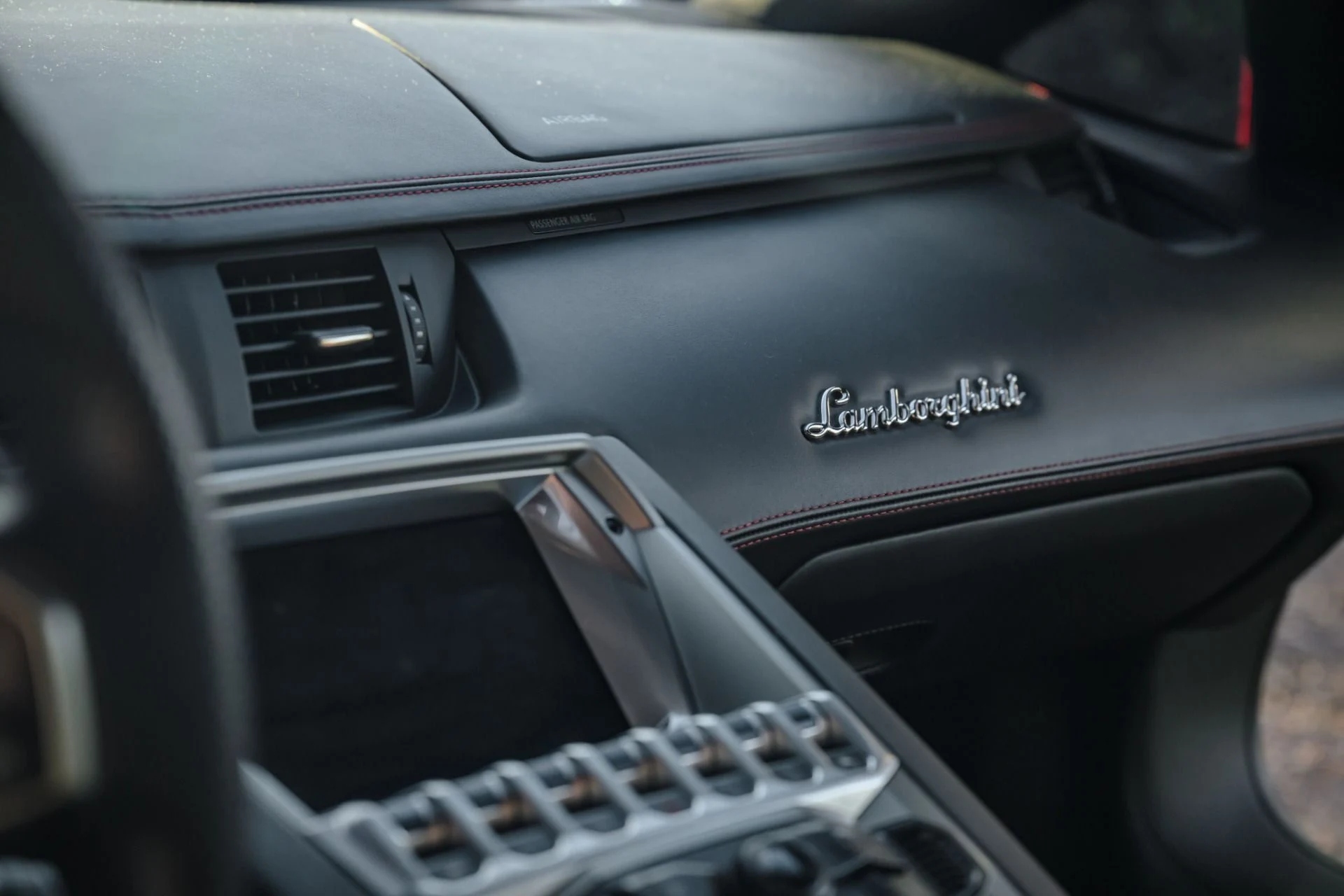 mph027_3210191113_12776_p28_l_11352d919c