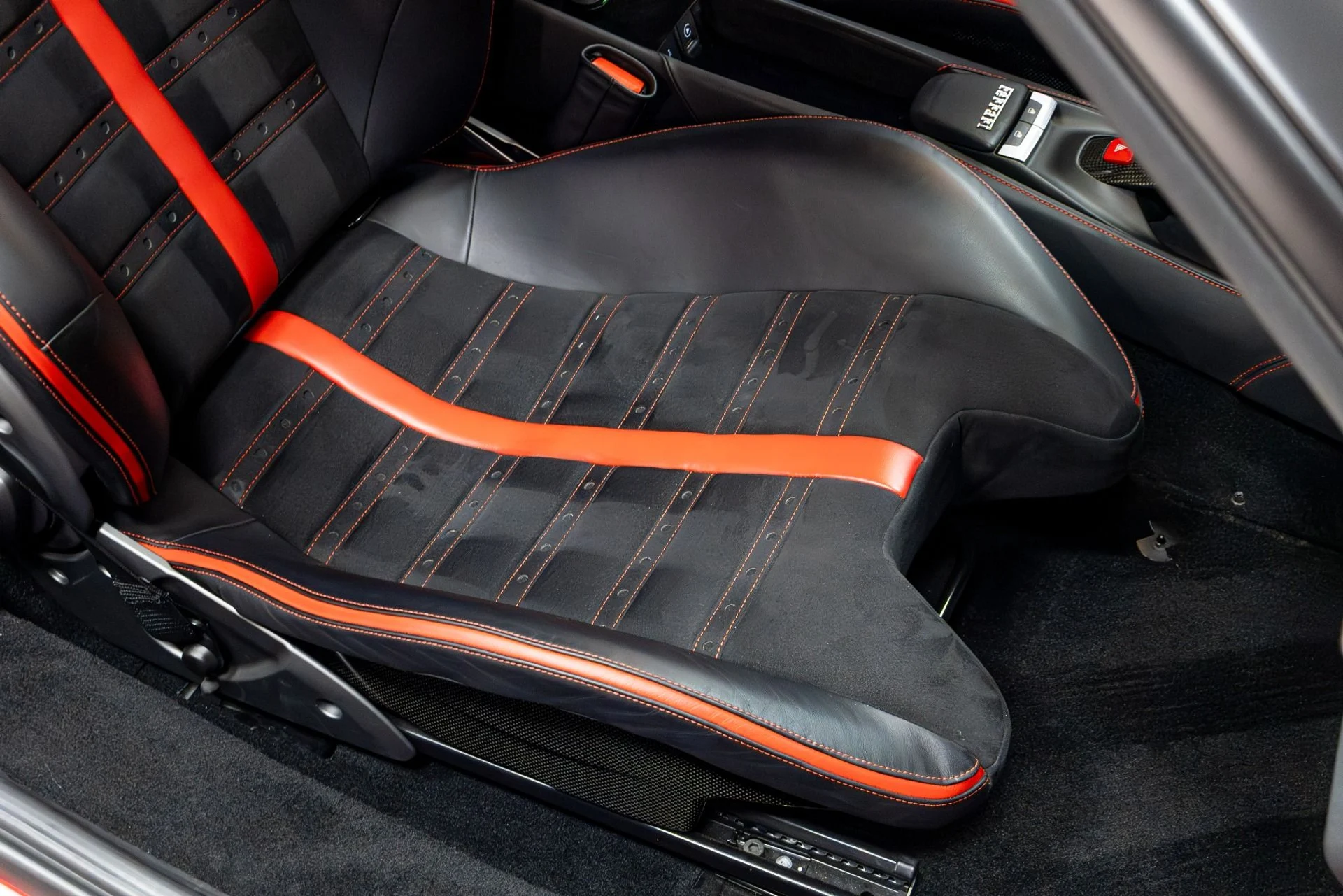 mph027_3210193626_Used_2018_Ferrari_488_GTB_1775864640_a695ff9018