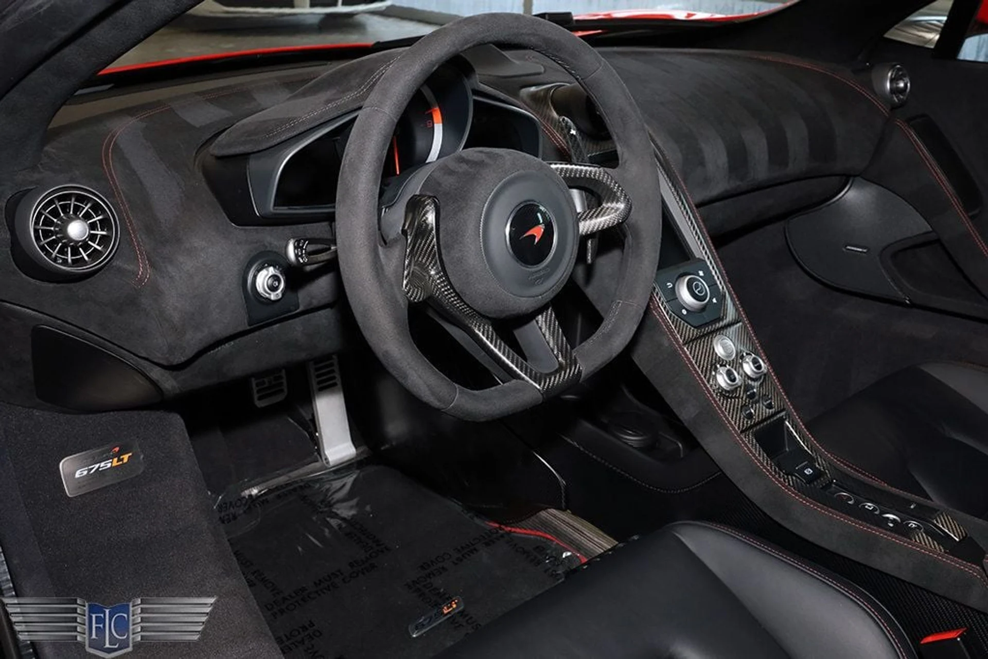 mph027_3210618222_used_2016_mclaren_675lt_msocoupe_9689_22917250_28_1024_8f28c24400