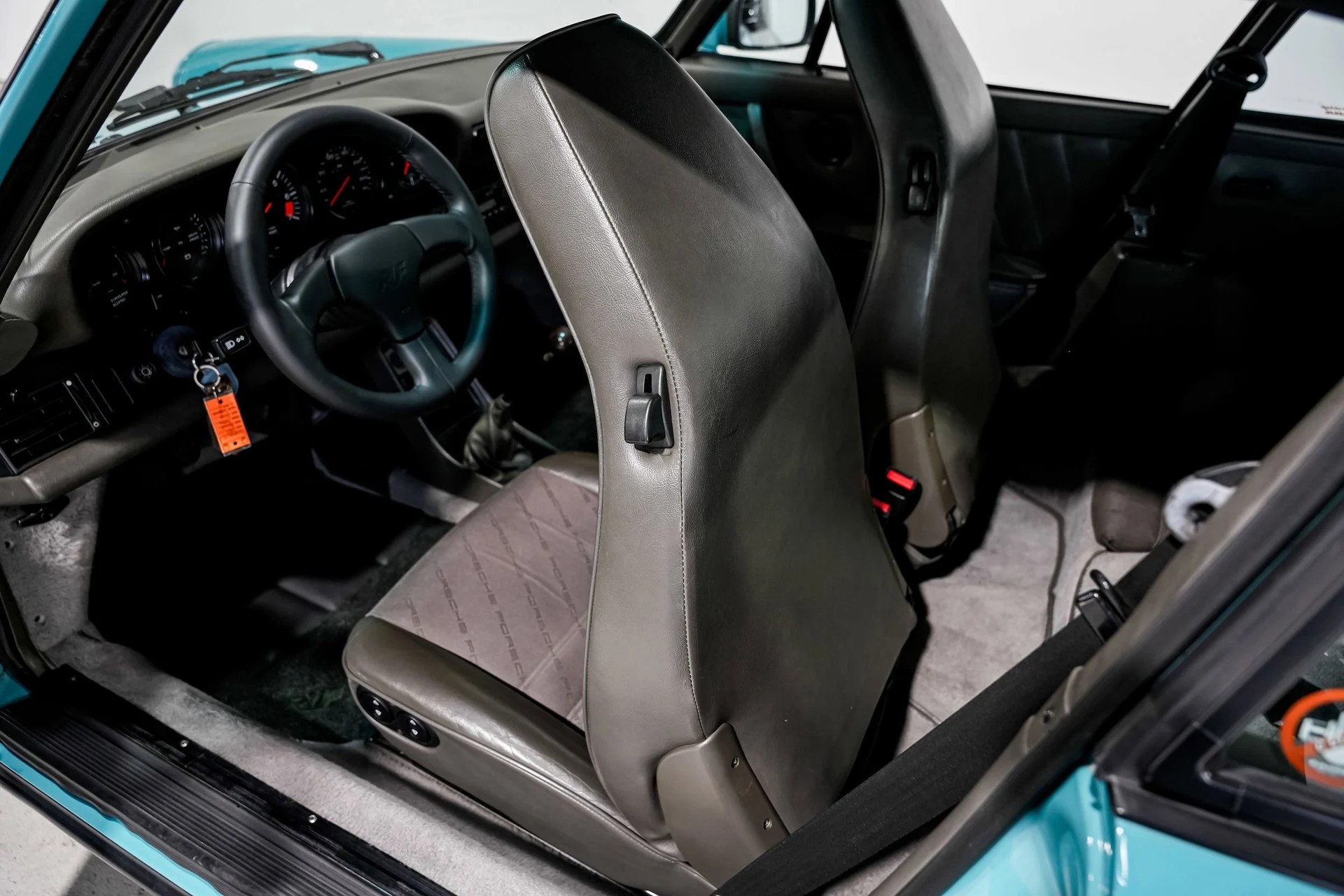 mph027_3211307733_f2a34a7f20b8da7ff35949d9039d522ex_55b3f8ac22