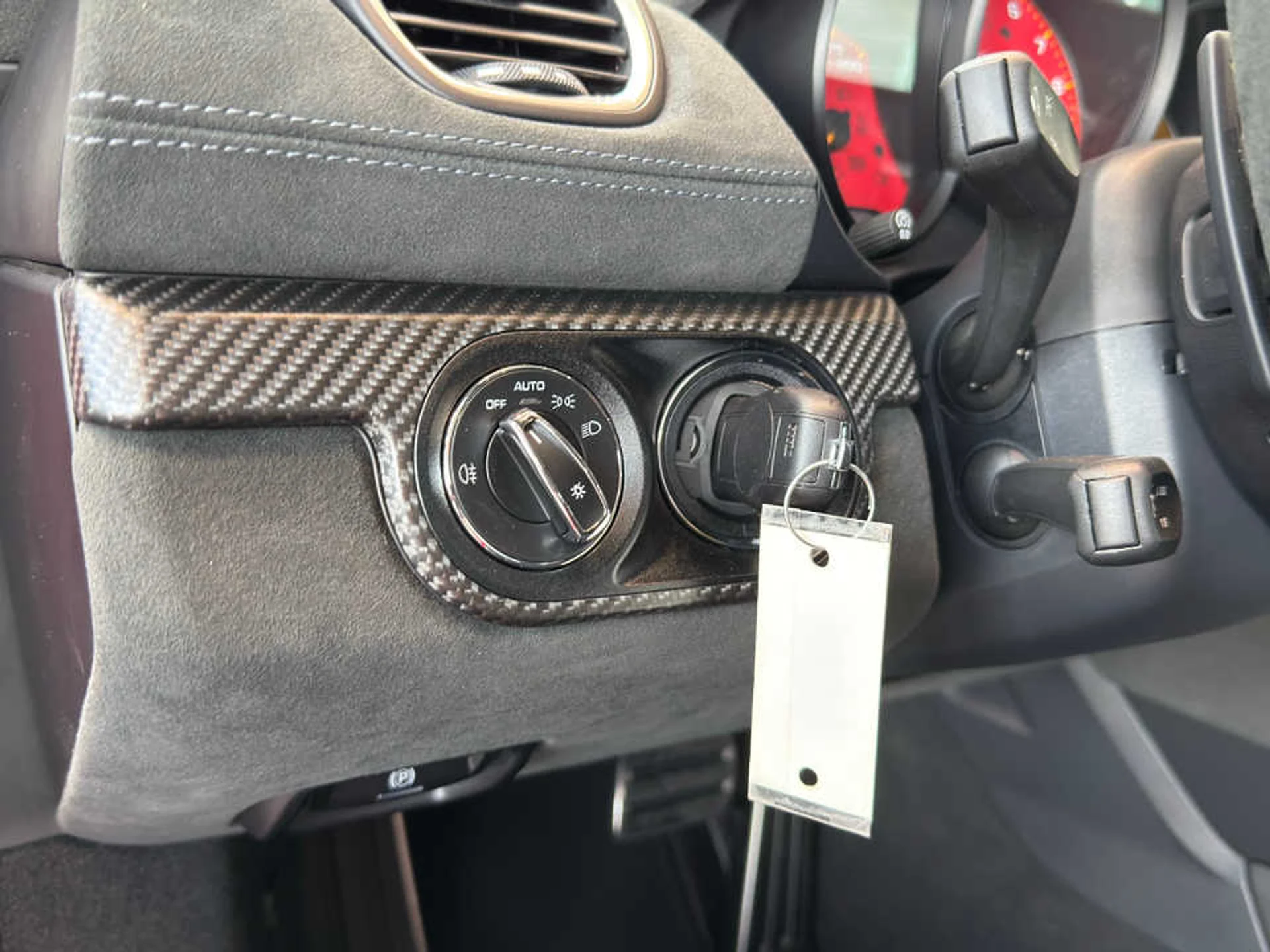 mph027_32153781_eade2910e7f378ea750567f4525a3c8ax_211fcc0d55