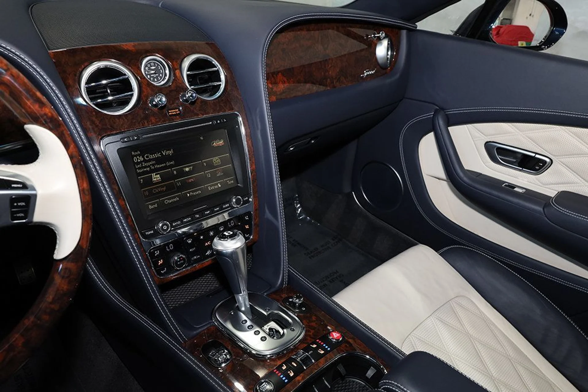 mph027_3221062971_used_2015_bentley_continental_gt_speed_convertiblegtcspeed_9689_23043026_28_1024_30fe4bbad5