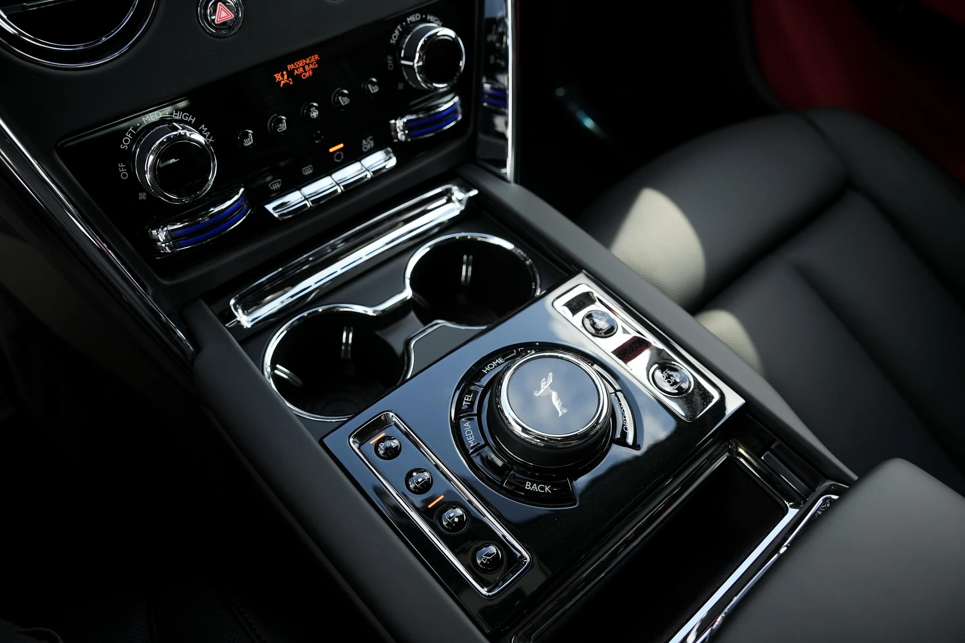 mph027_3228776648_Hi_Tech_Luxury_Imports_LLC_SLA_13_HA_05_TU_234101_image_27_b710909d8c