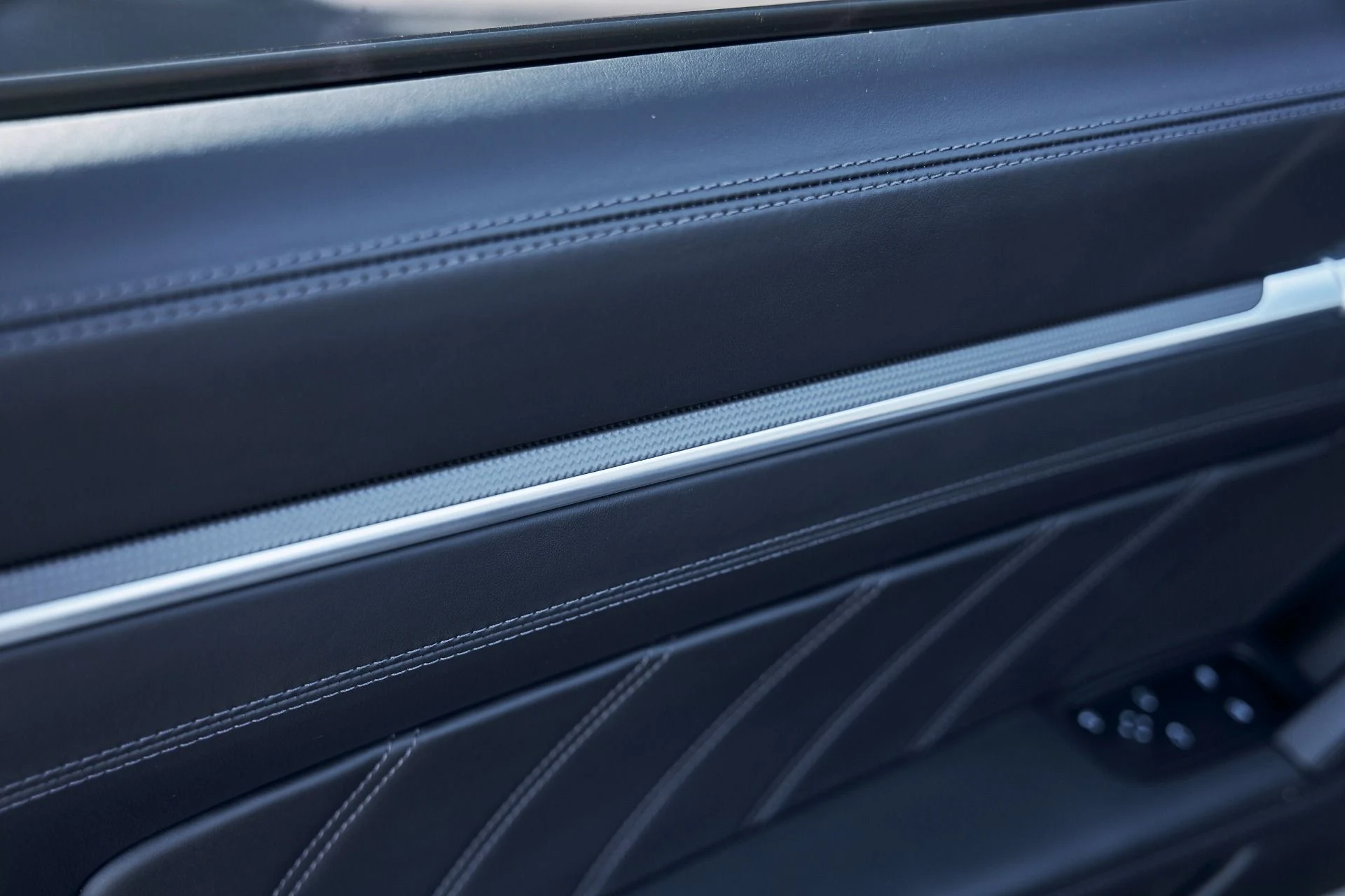 mph027_3231983617_Used_2024_Porsche_911_Turbo_1770087200_6793497bc8