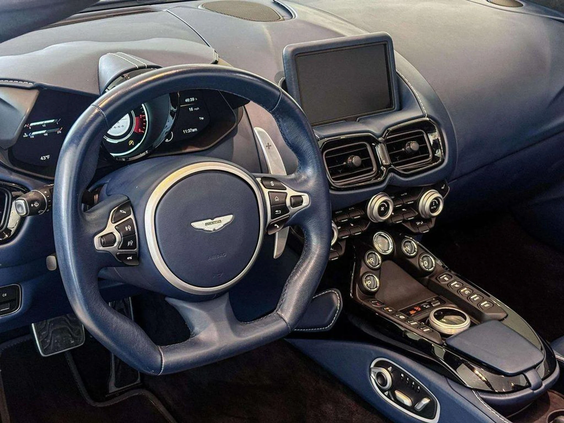 mph027_3240318825_ba_B2_U0fy_VQ_8_I6y2xyum9wh_Ze_P84_460058db0a