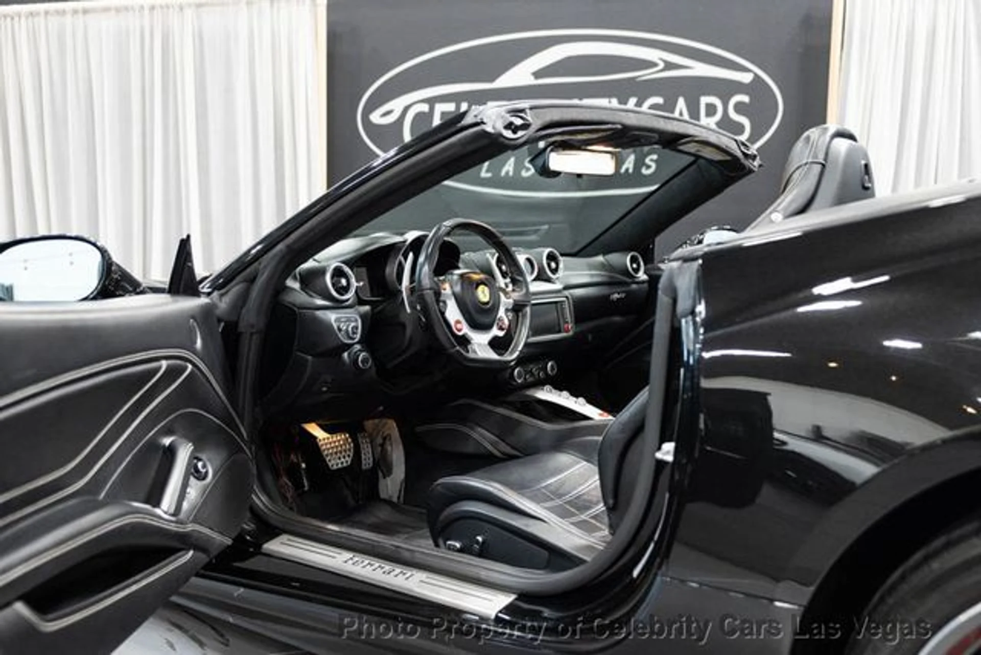 mph027_3241616775_used_2017_ferrari_california_t_convertible_9707_23074635_32_640_b7433b6df2