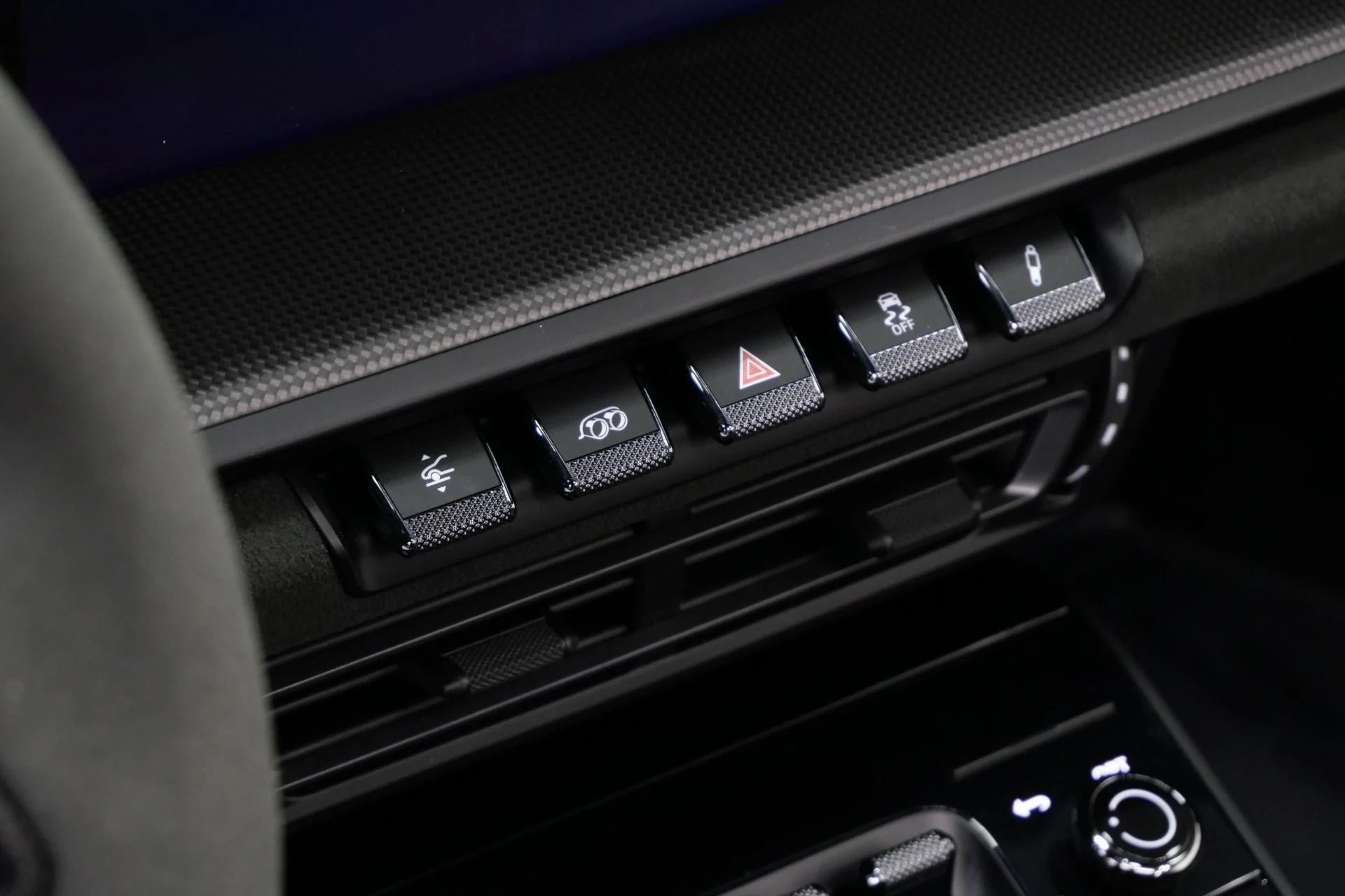 mph027_3247334129_Used_2023_Porsche_911_Targa_4_GTS_1761682285_f62baf0c21