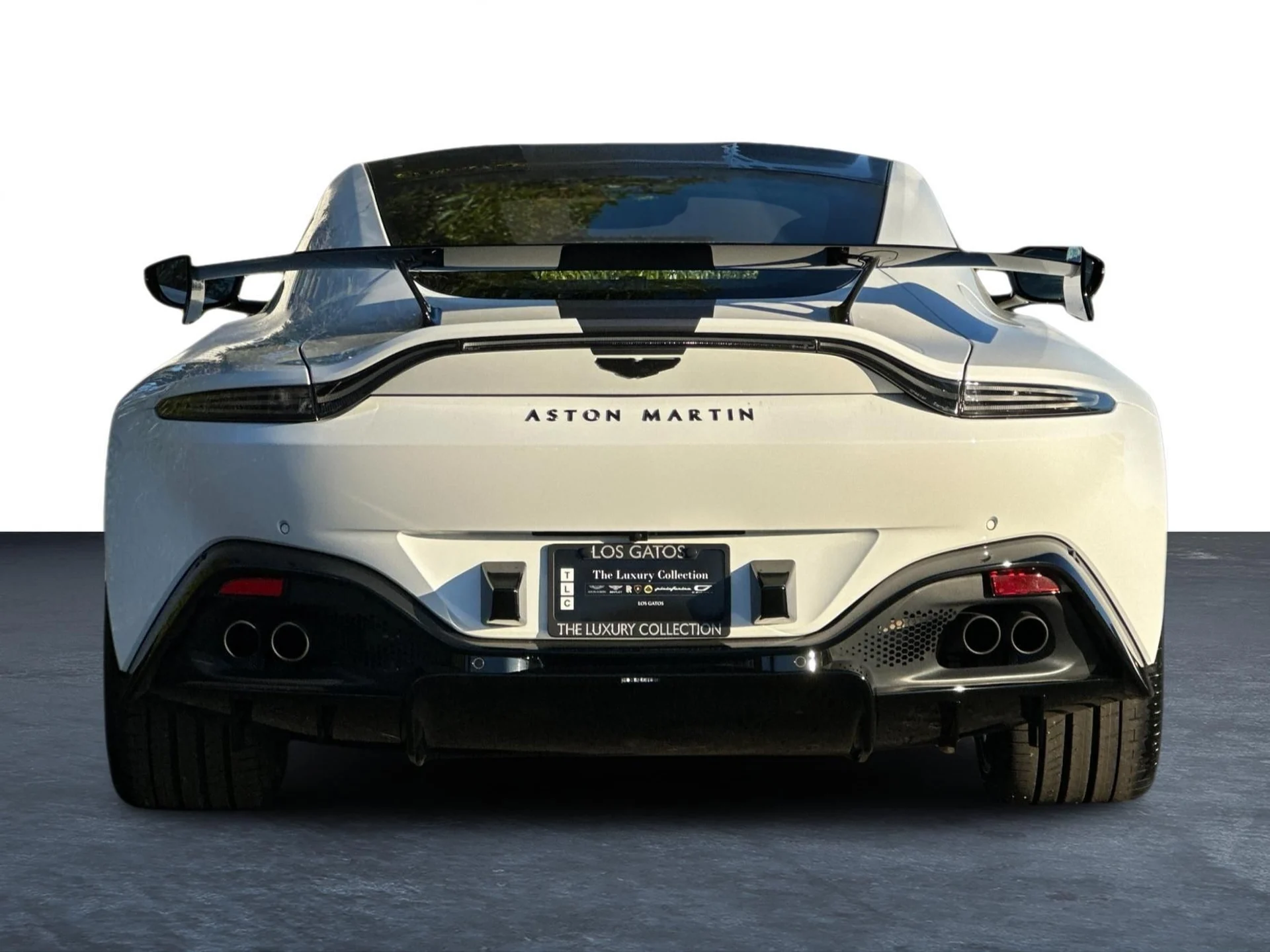 mph027_3249283015_Used_2022_Aston_Martin_Vantage_F1_Edition_1765551975_2abe7a60b7