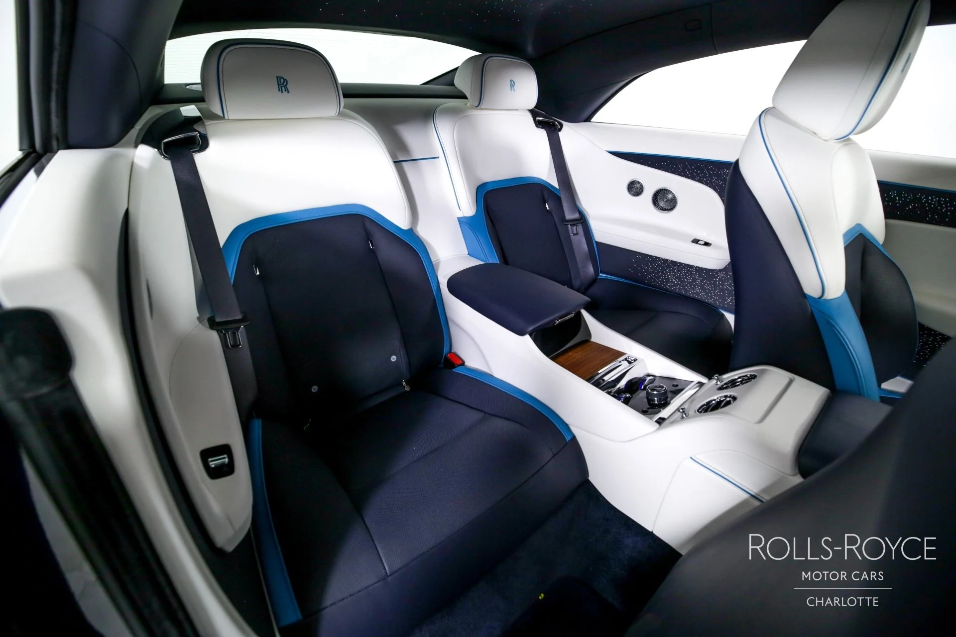 mph027_327272577_Used_2024_Rolls_Royce_Spectre_1738087182_d8241750d9